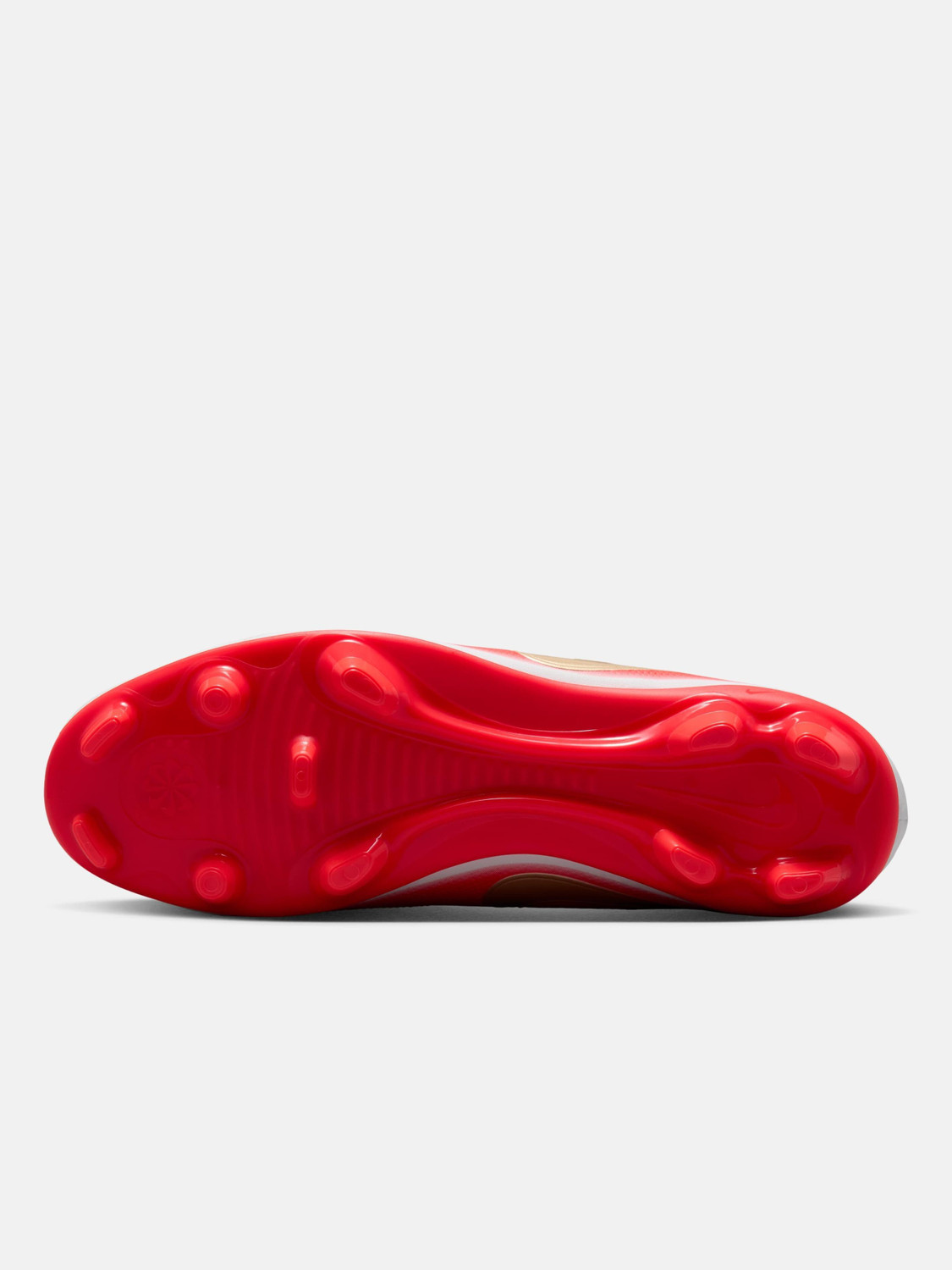 Image of NIKE Tiempo Maestro Club Sneakers For Men