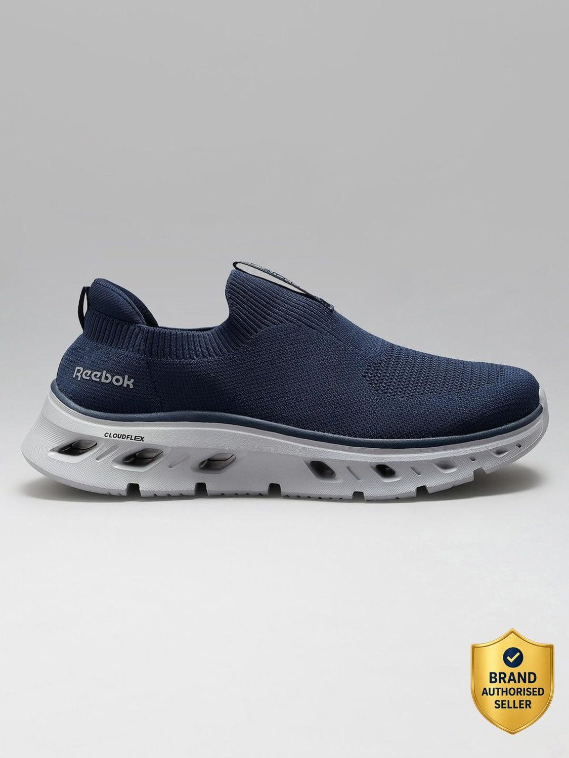 Image of REEBOK CLOUDFLEX HIGHLIGHTER Walking Shoes For Men