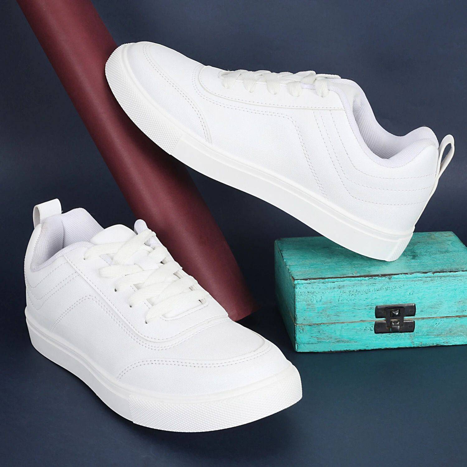 Aqualite Sneakers for Men - White