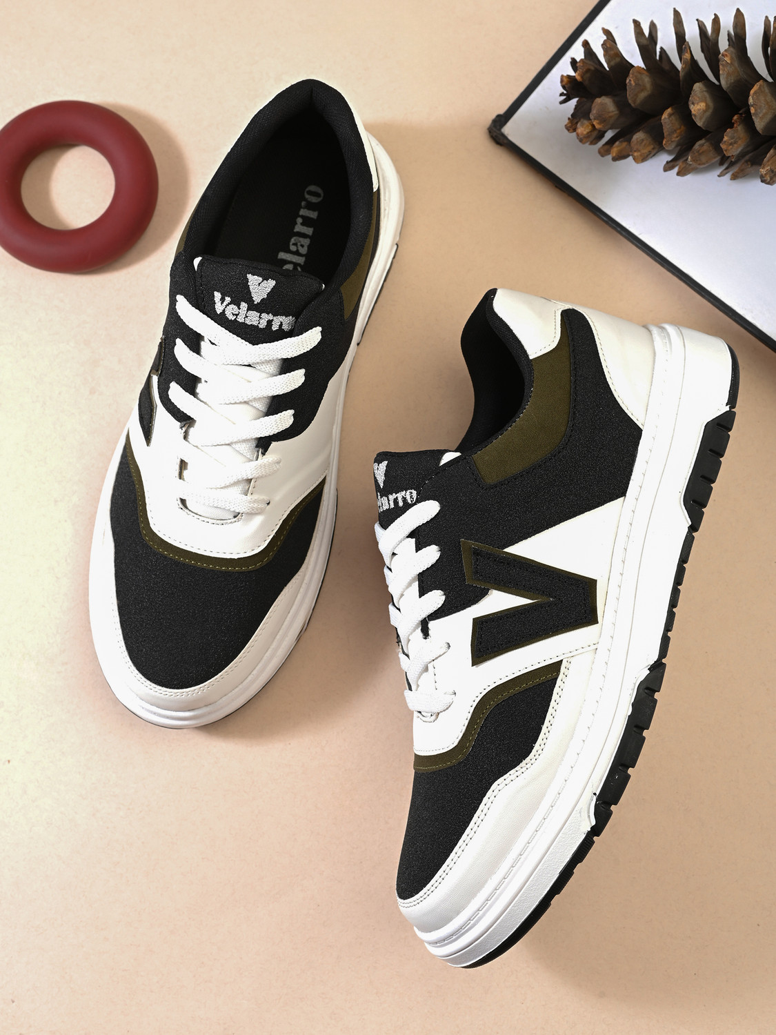 Image of Velarro Casual Sneakers Sneakers For Men