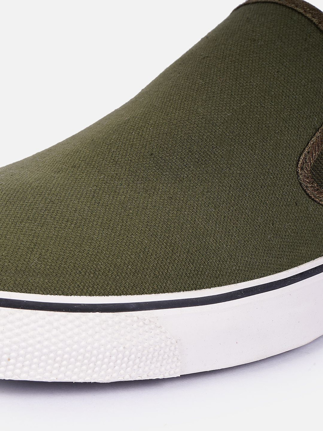 Image of Roadster Sneakers For Men