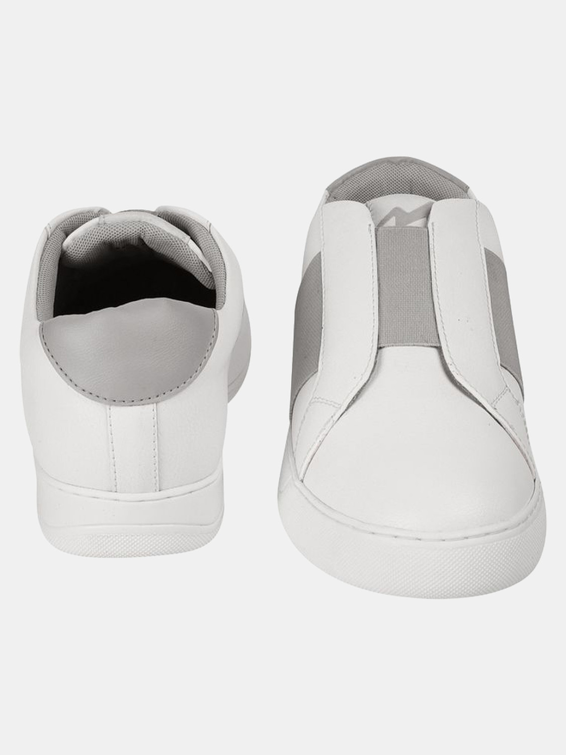 Image of METRO Sneakers For Men
