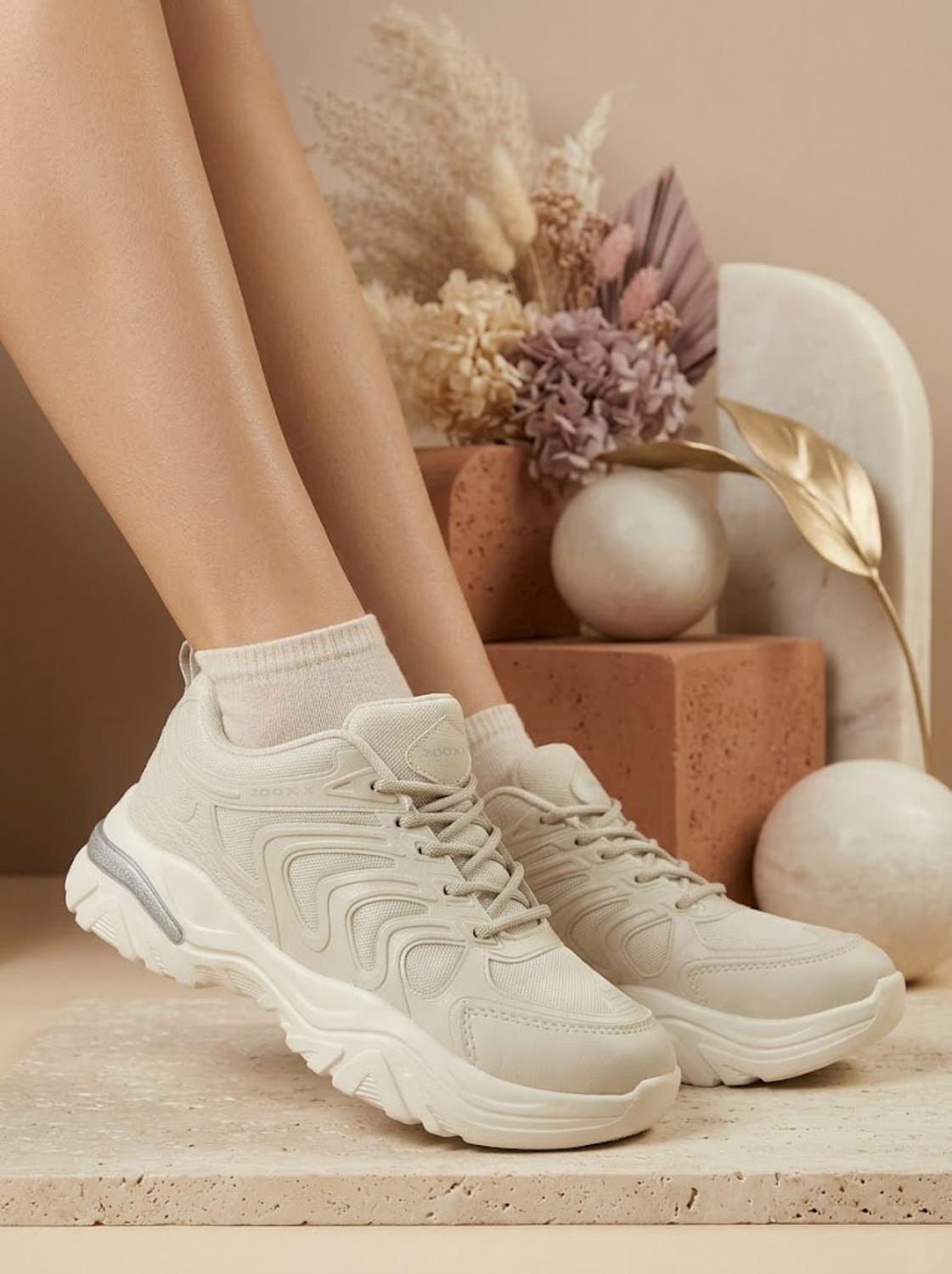 Image of Hsquare Madona.5 Walking Shoes For Women