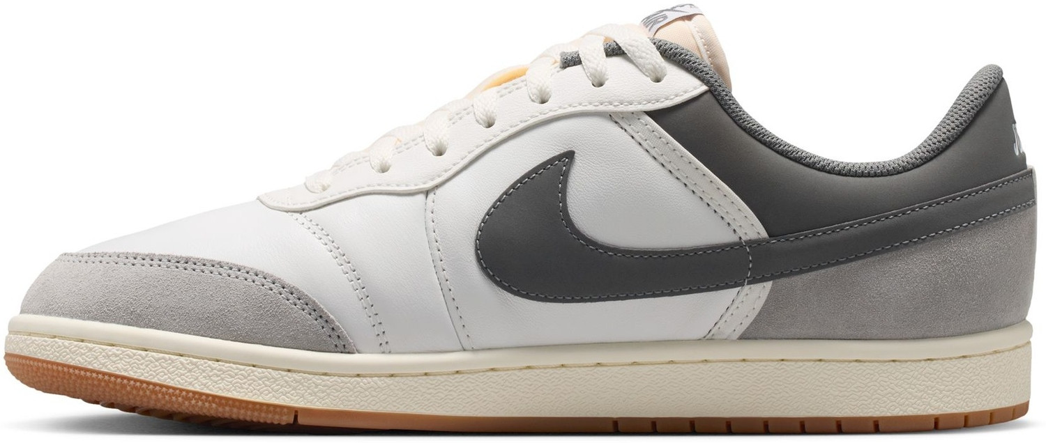 Image of NIKE Air Jordan Skyline Low LE Running Shoes For Women