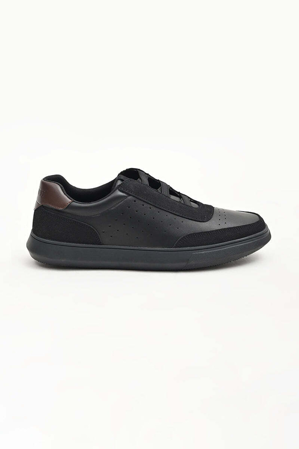 Image of Snitch Black Solid Sneakers Sneakers For Men