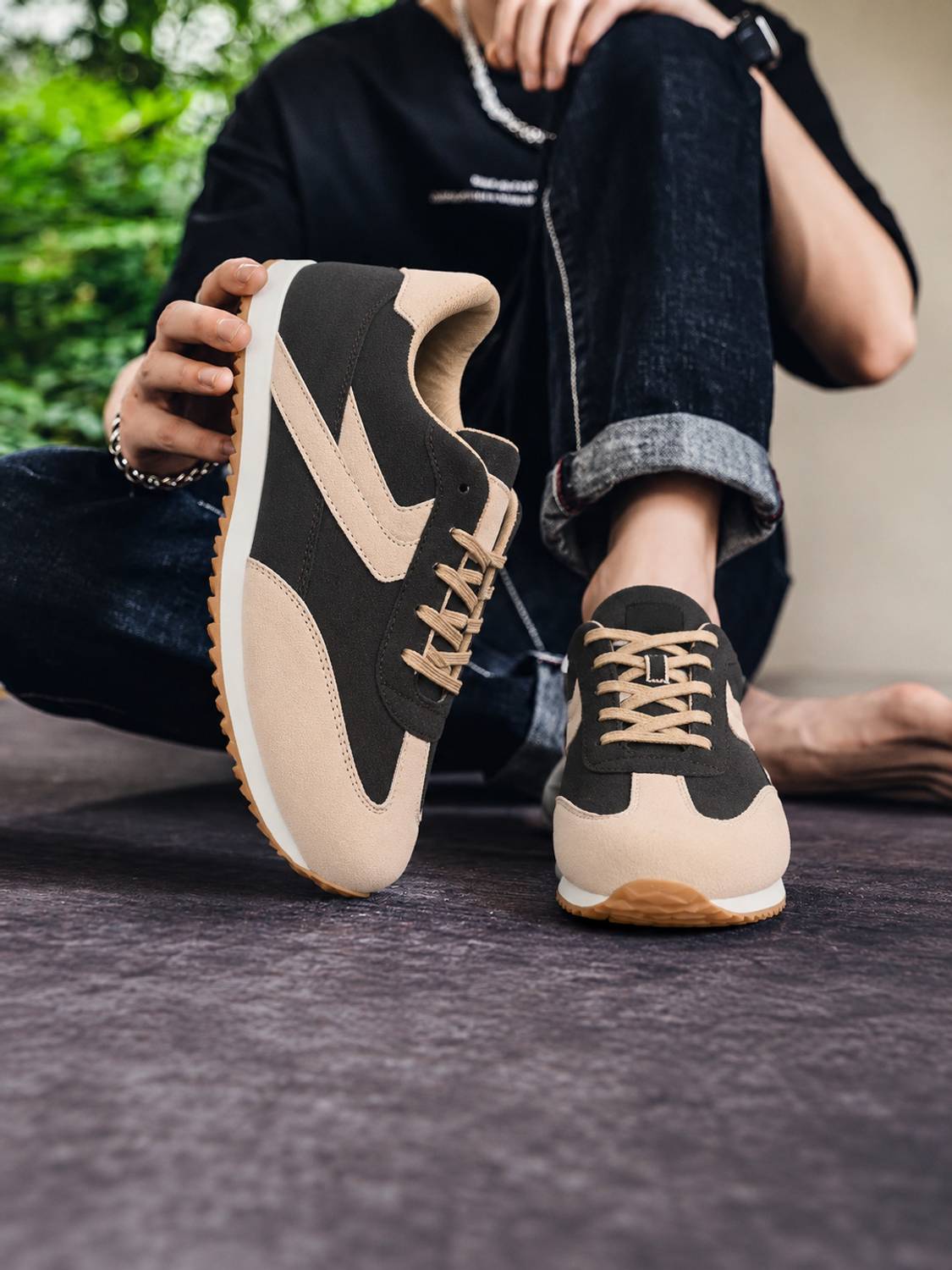 Roadster Casual Sneakers Synthetic PU Colorblocked - Image 2