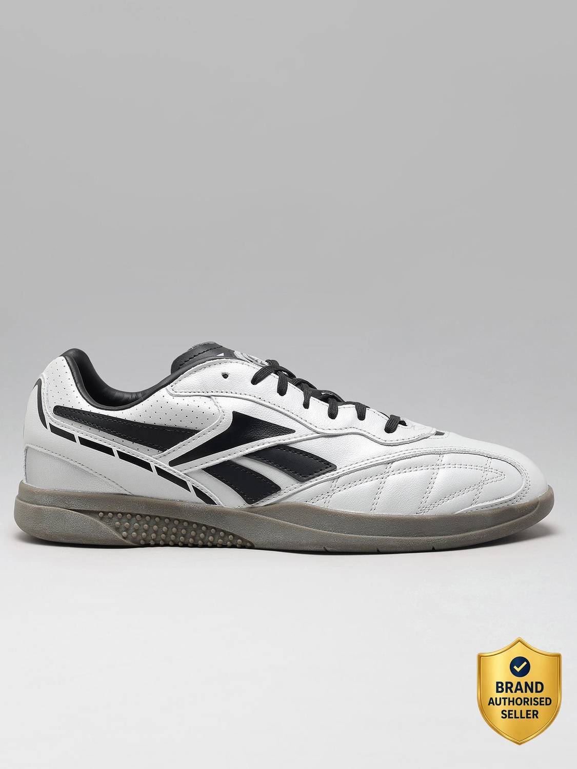 Reebok Hammer Street Outdoors Men Black - Image 1