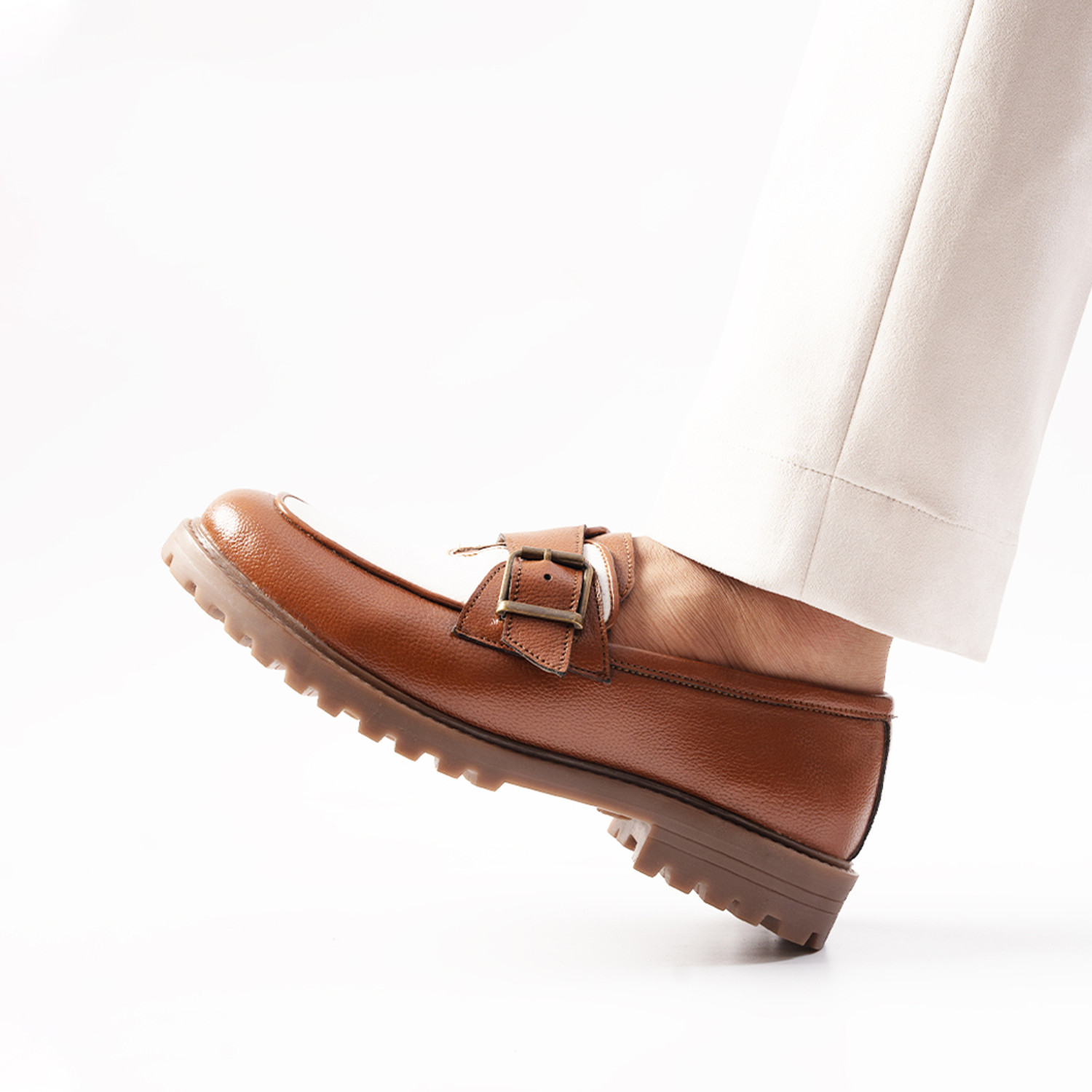 Image of MONKSTORY Monkstory Cosmopolitan Buckled Loafers - Tan /White Loafers For Men