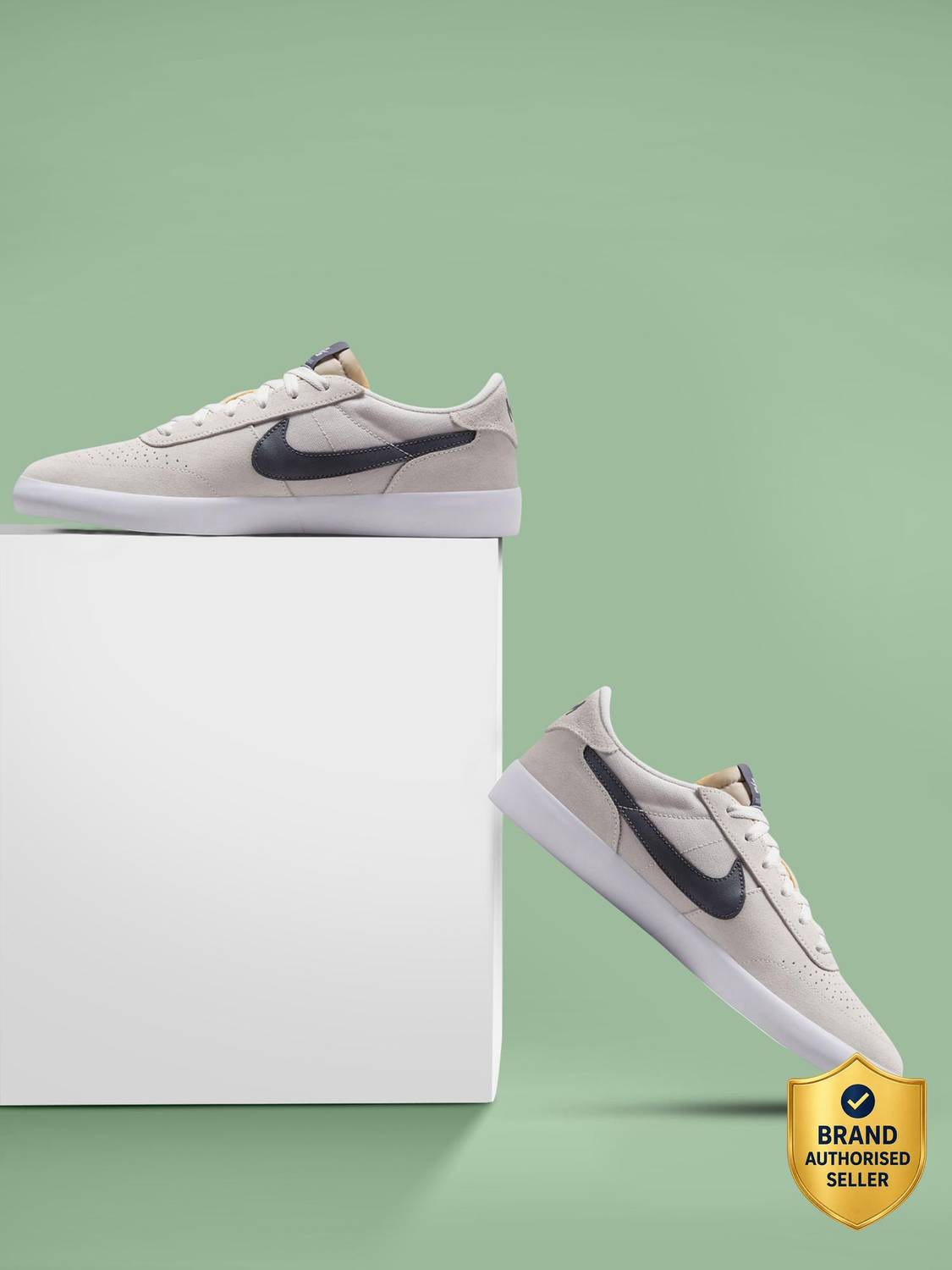 NIKE SB Heritage Vulc Men's Gray Sneakers - Image 1