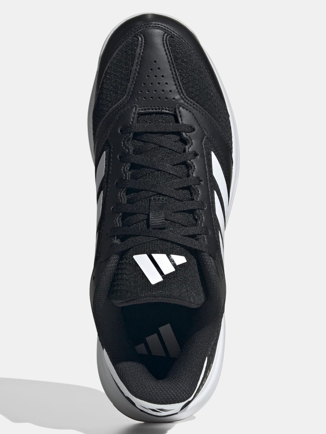Image of ADIDAS Ligra 8 M Cricket Shoes For Men