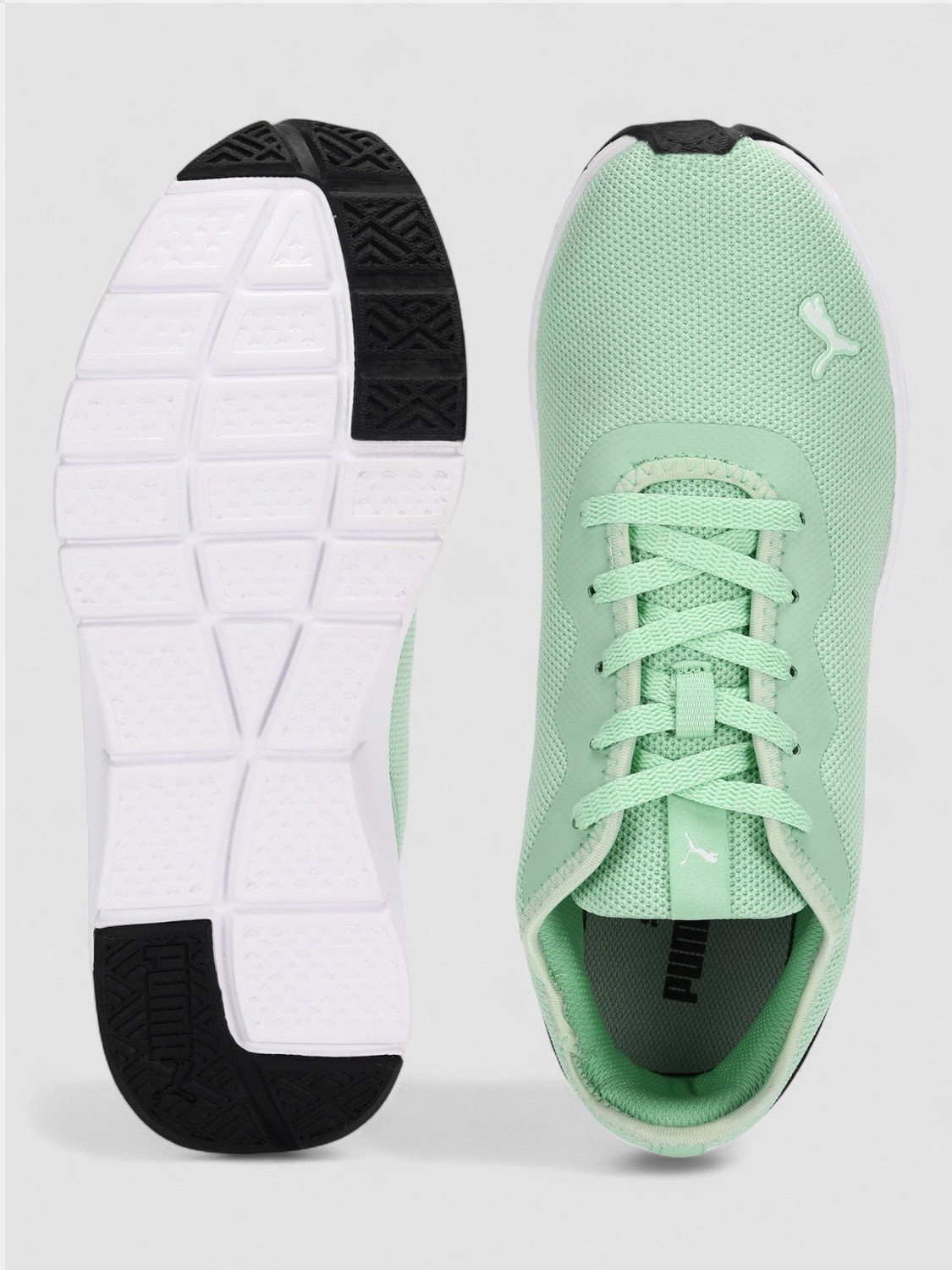 Image of PUMA Hustle V2s Sneakers For Women