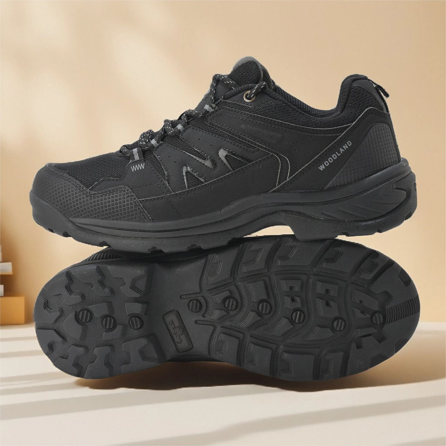 Image of WOODLAND Outdoor Trekking Lightweight Breathable Durable Hiking & Trekking Shoes For Men