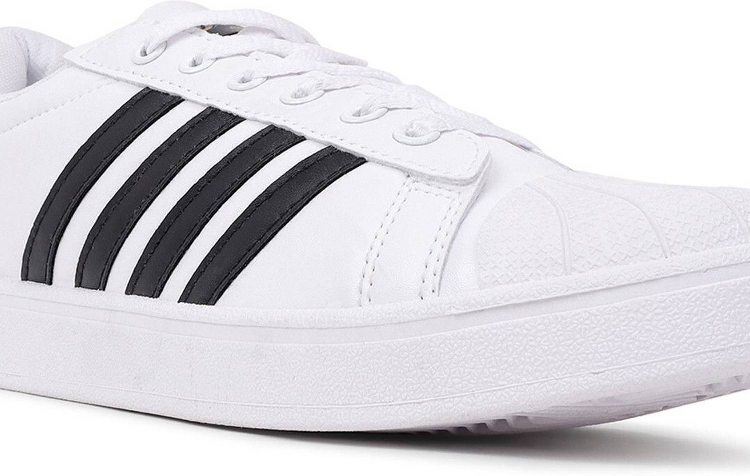 Sparx SM 323 | Stylish, Comfortable | Sneakers For Men - Buy Sparx