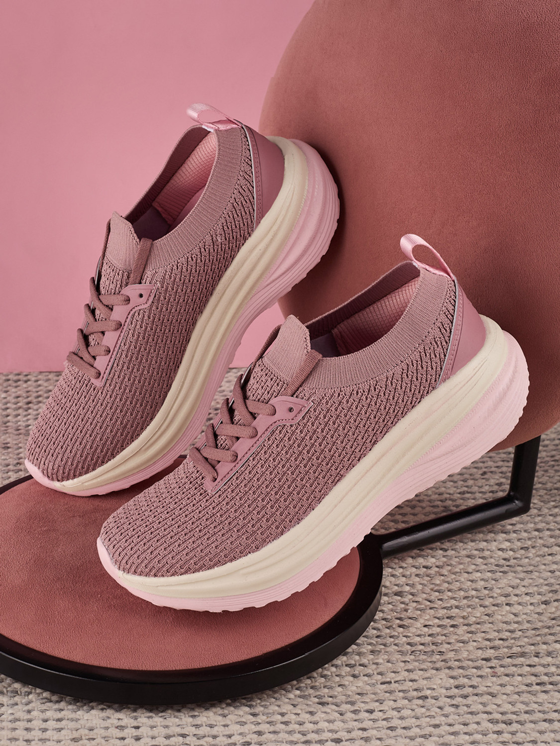 Image of CAMPUS ROLLIN Walking Shoes For Women