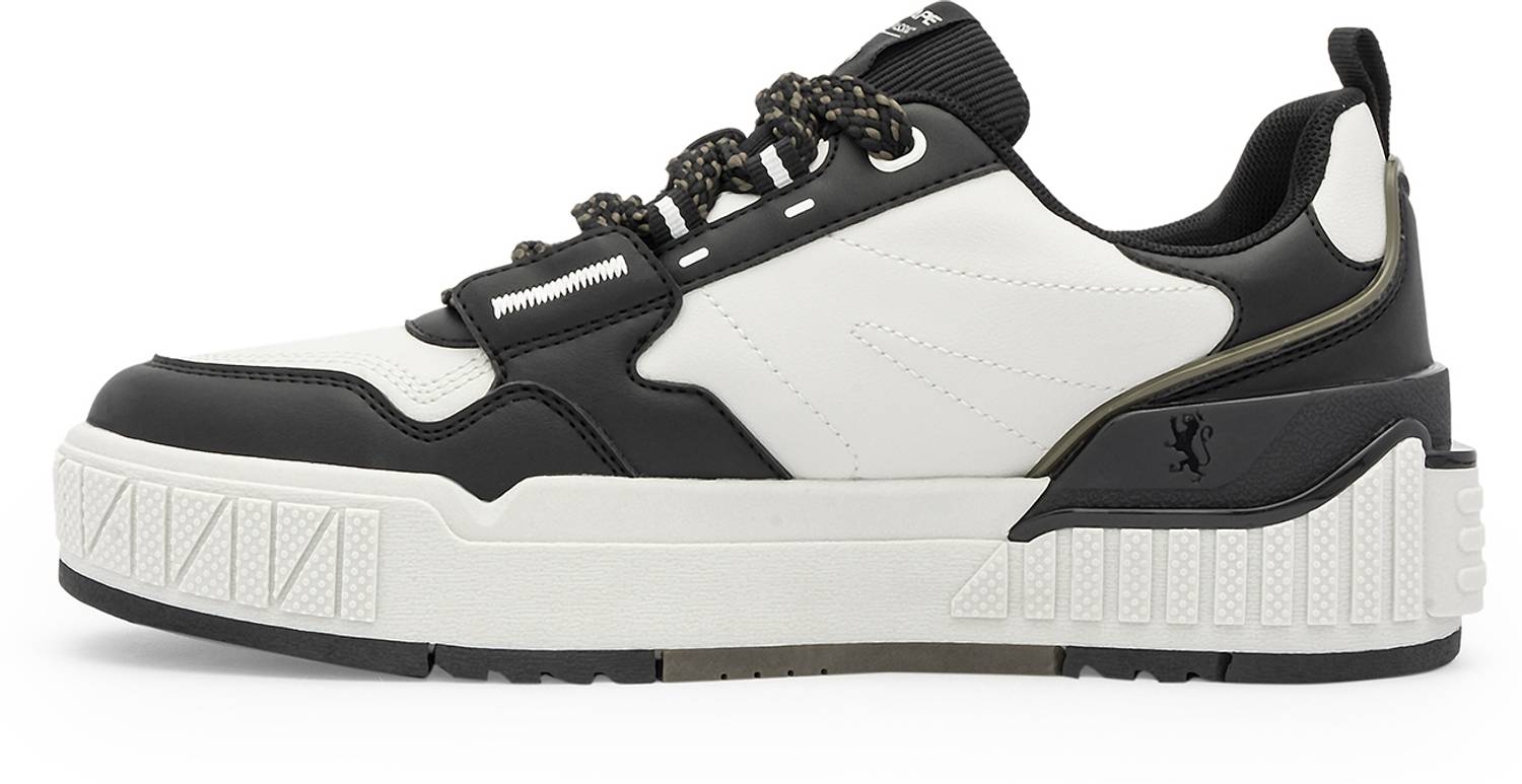 RED TAPE Super Sneakers for Men Red - Image 3