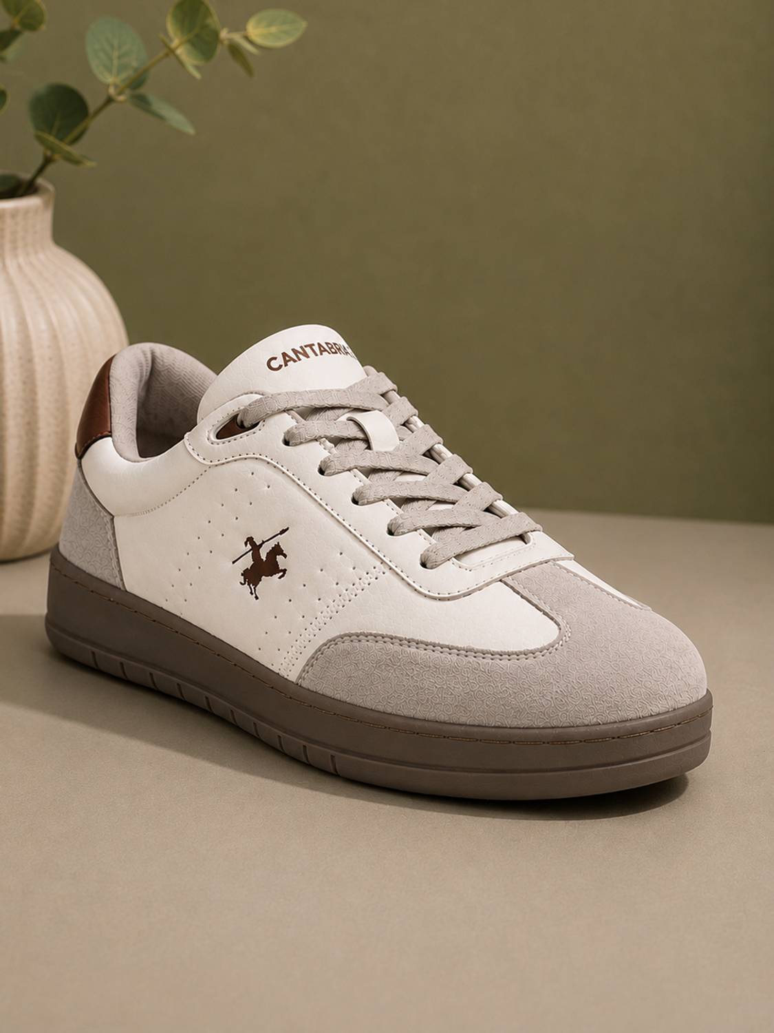 CANTABIL Men's Beige Colourblock Casual Sneakers - Image 1