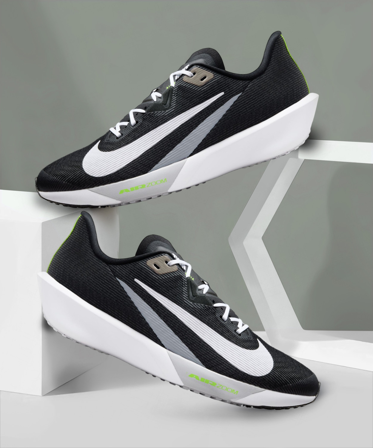 Image of NIKE NIKE AIR ZOOM RIVAL FLY 4 Running Shoes For Men