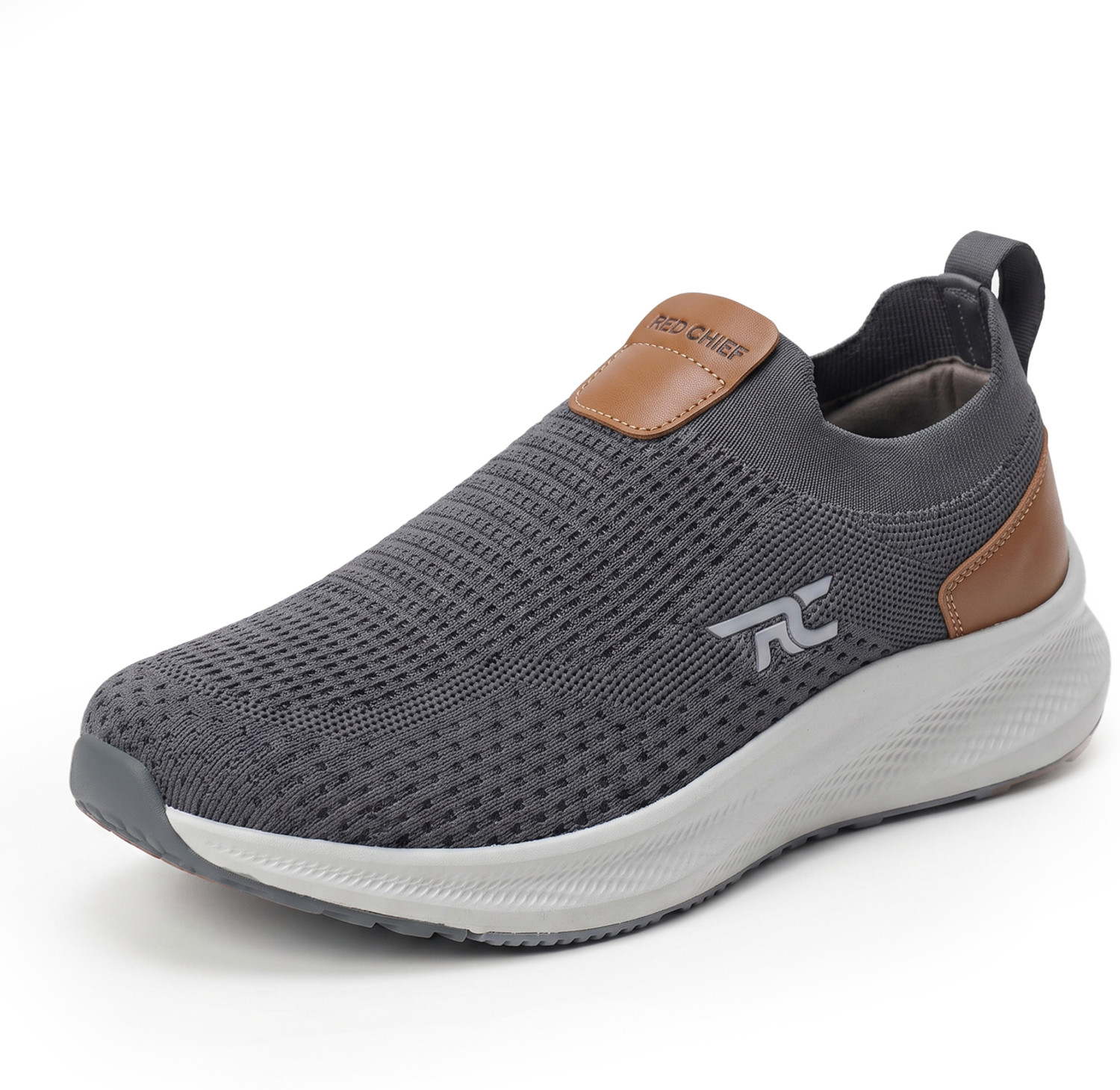 Image of RED CHIEF Slip-on Walking Shoes For Men