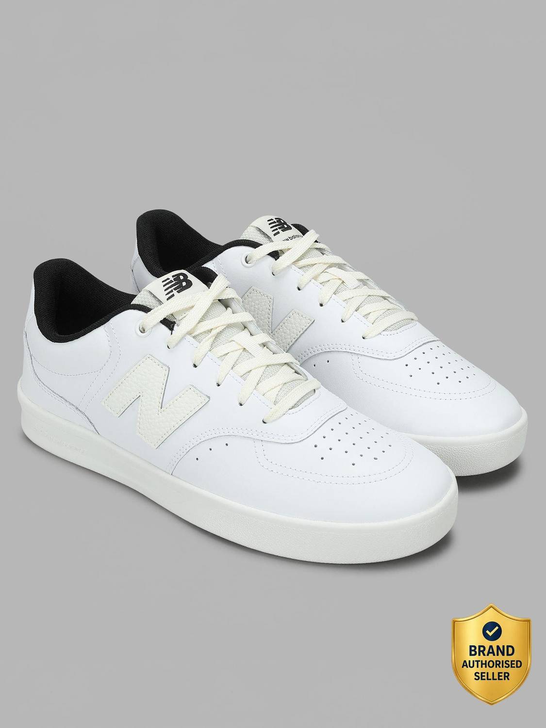 New Balance BB80IN Sneakers For Men (White)