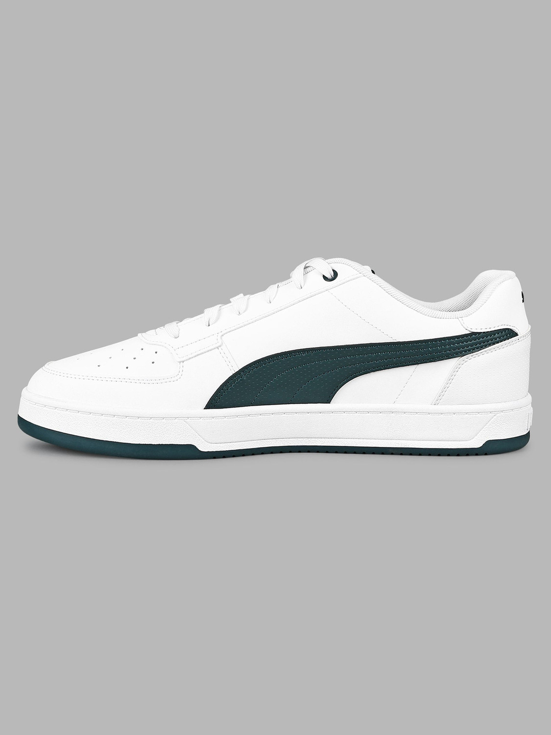 Image of PUMA Formula 1 Caven 2.0 Sneakers For Men