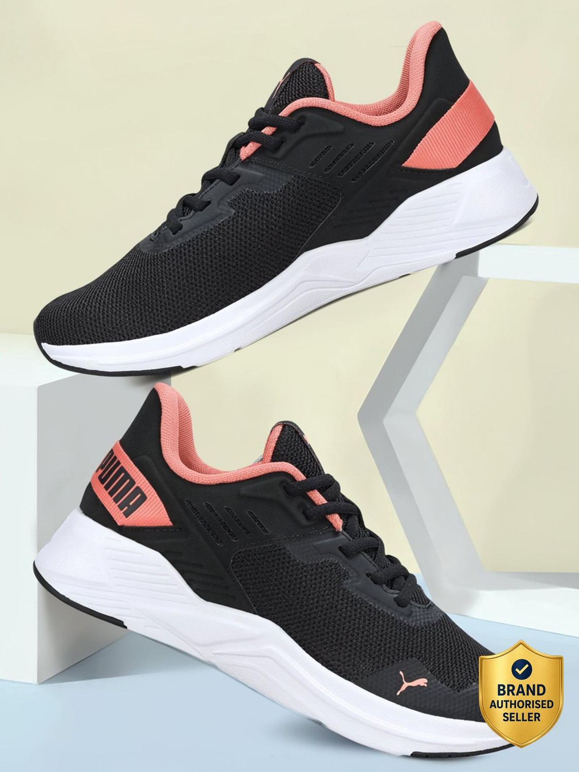 Image of PUMA Disperse XT 2s Training & Gym Shoes For Women