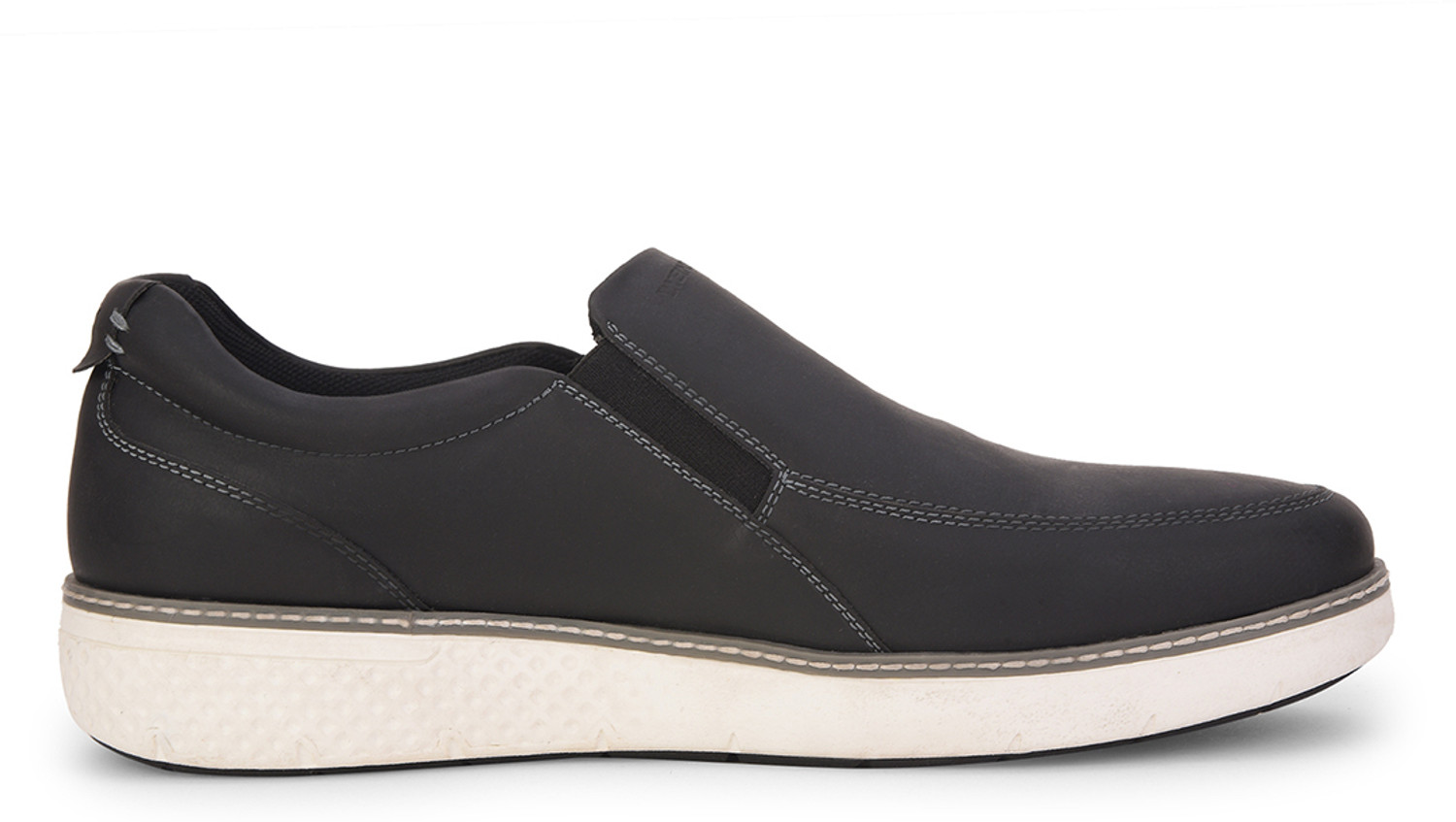 Image of Weinbrenner Bta Mens Black Slipon Style with Comfort and Elegance Perfect for Casual Casuals For Men
