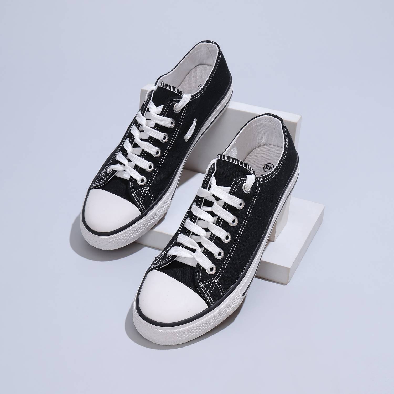 Sewayx CMR-111 Premium Canvas Shoes For Men Black - Image 4