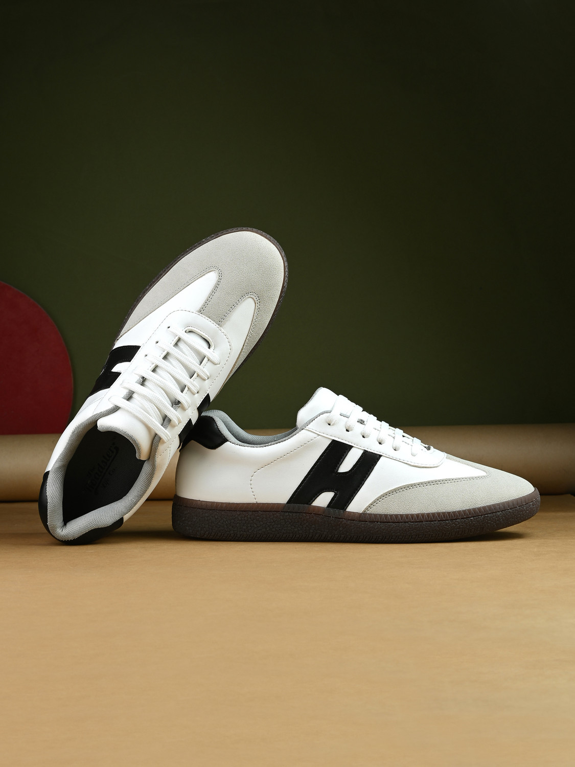 Image of Roadster Casual Casuals For Men