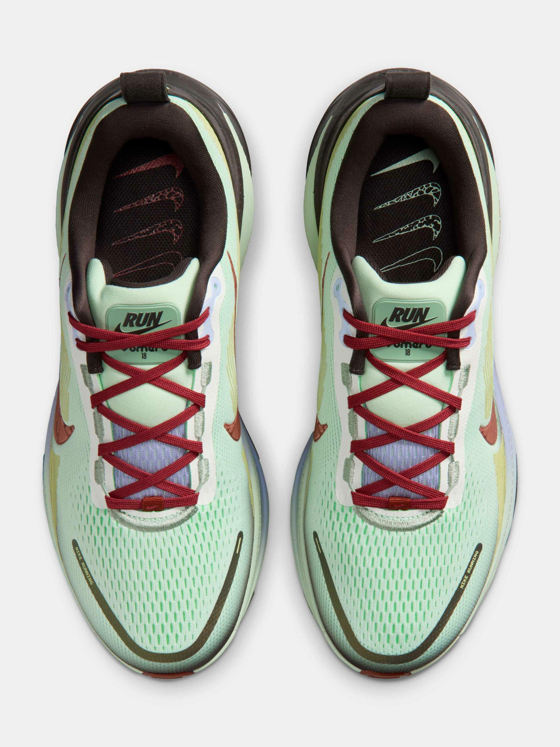 Image of NIKE Vomero 18 SE Men's Road Running Shoes Sneakers For Men
