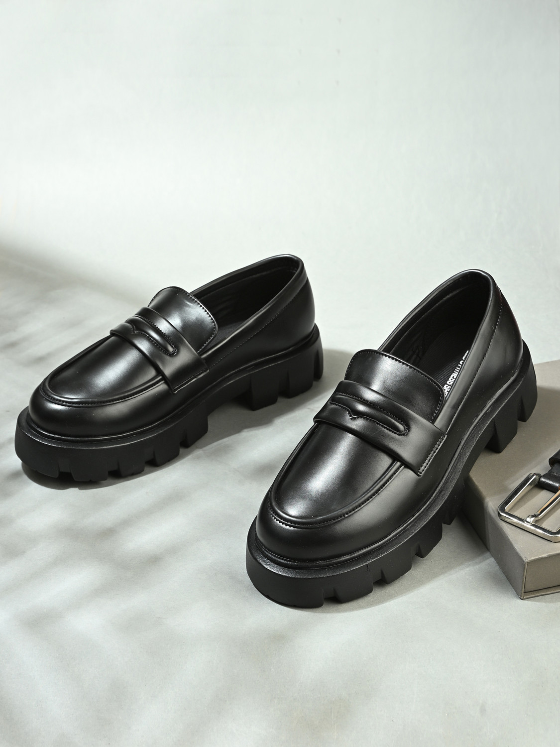 Image of leo's Fitness shoes Leo Fitness Chunky Platform Penny Loafer for Casual & Party Purpose Loafers For Men (Black, 7)