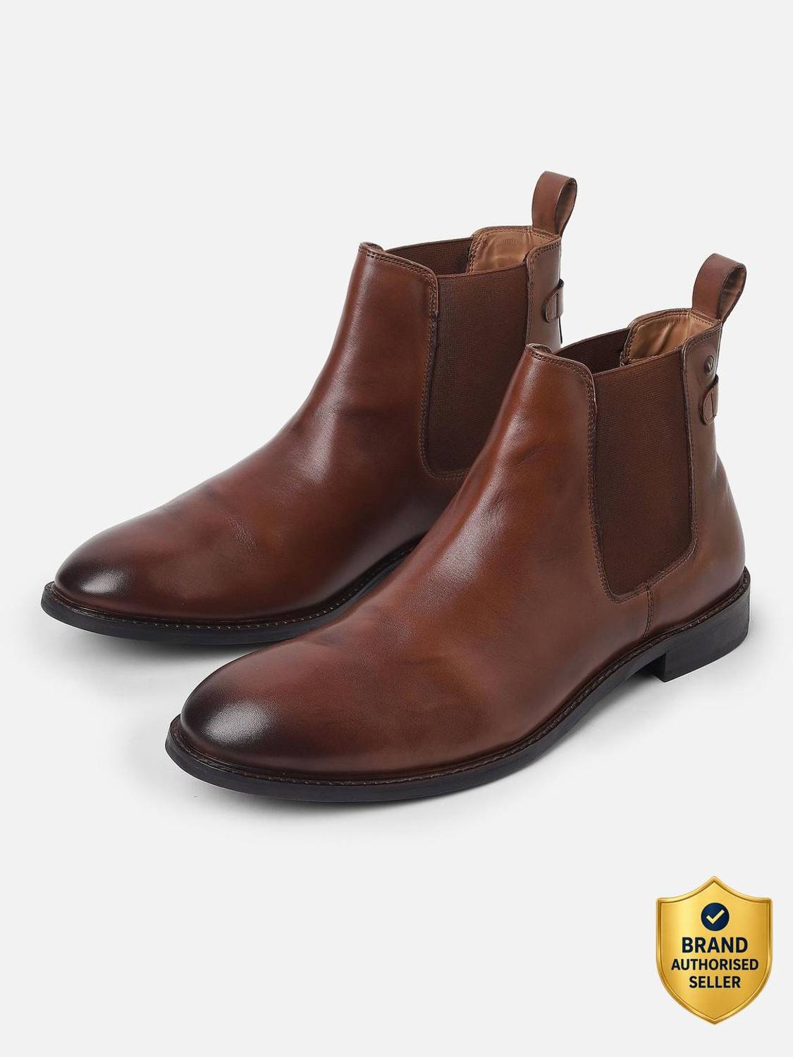 VAN HEUSEN Men's Brown Slip On - Image 1