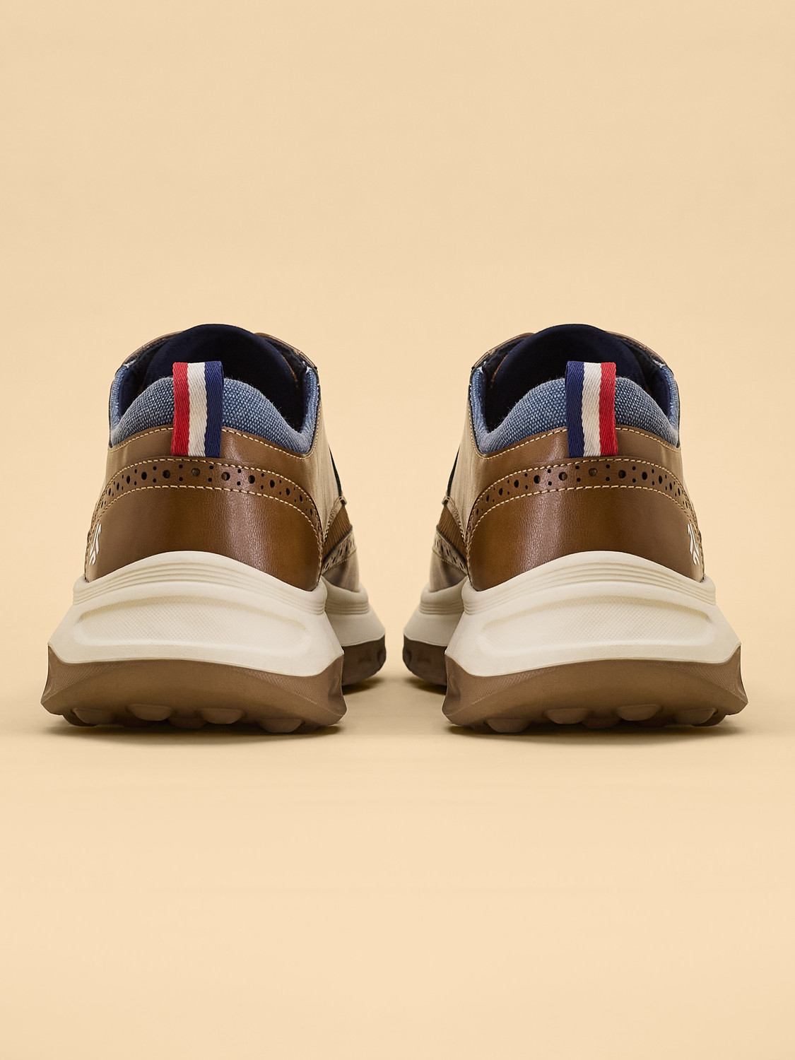 Image of CAMPUS ELAN-21 Sneakers For Men