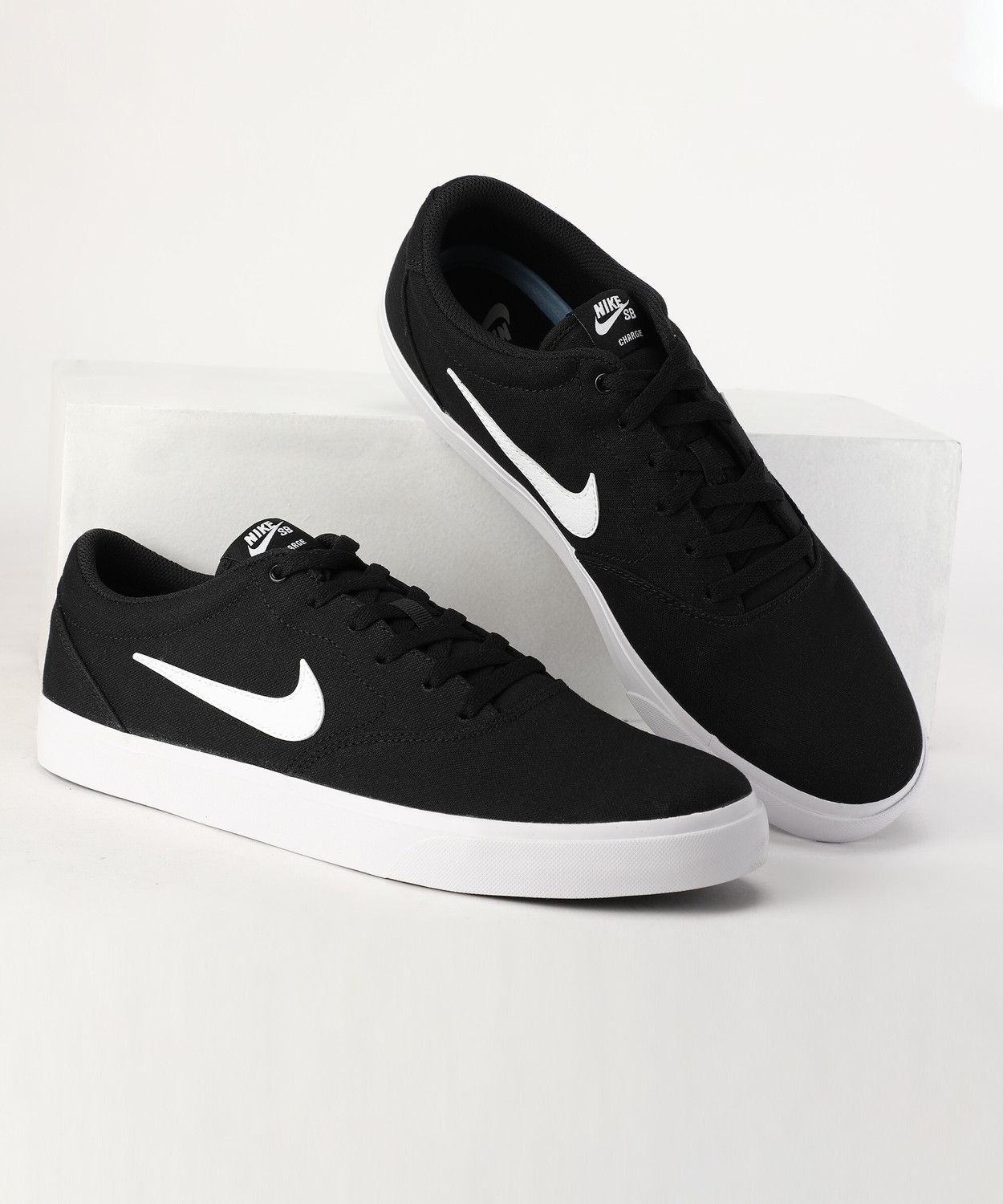 nike sb charger slr