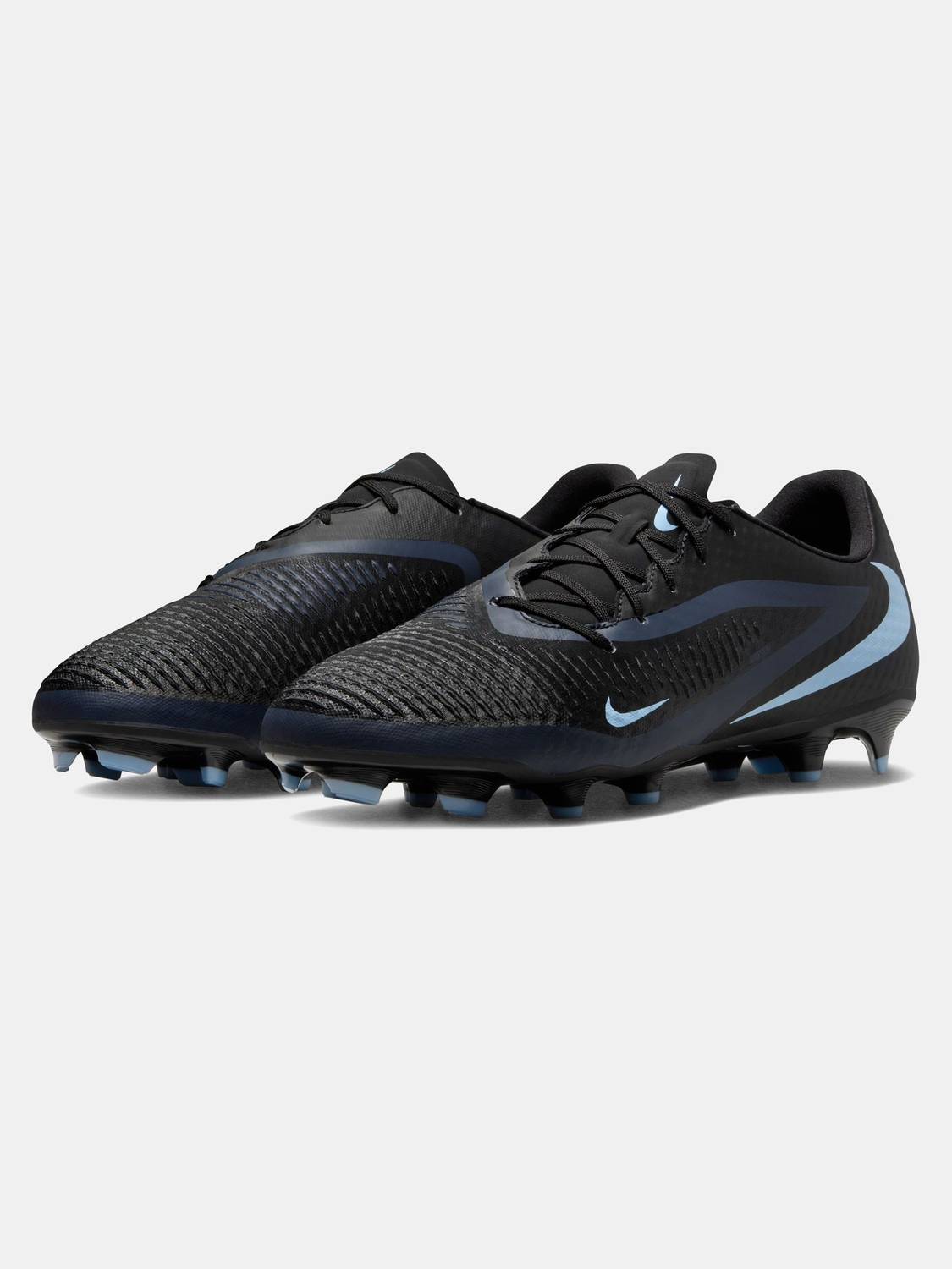 NIKE Phantom 6 Low Academy Football Shoes For Men - Buy NIKE