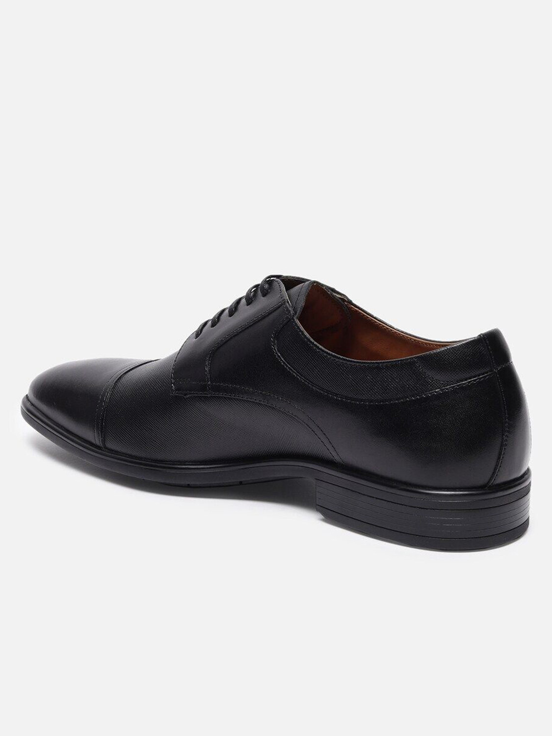 Image of LOUIS PHILIPPE Outdoors For Men