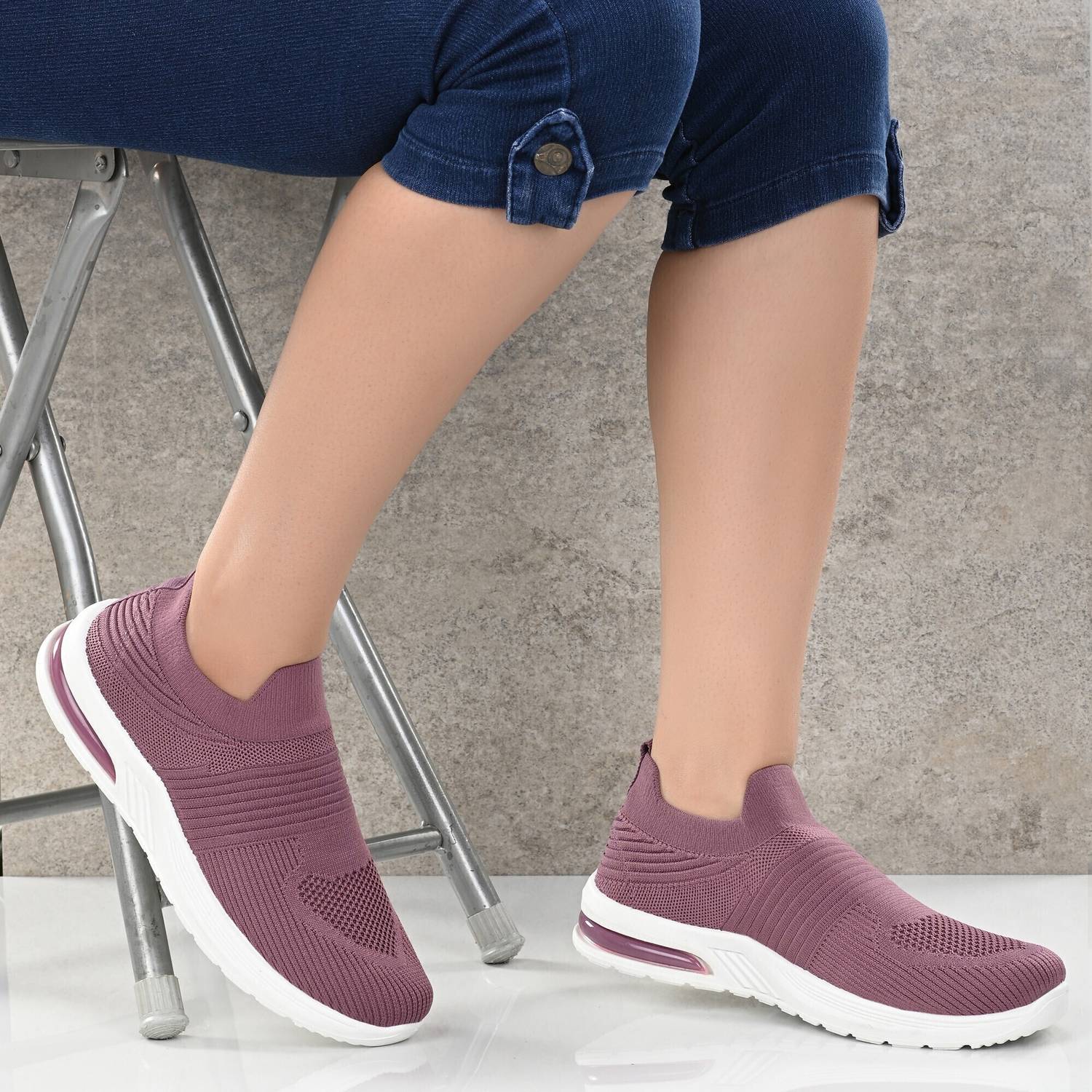 Layasa Stylish Casual Sports Shoe Training & Gym Shoes Sneakers F
