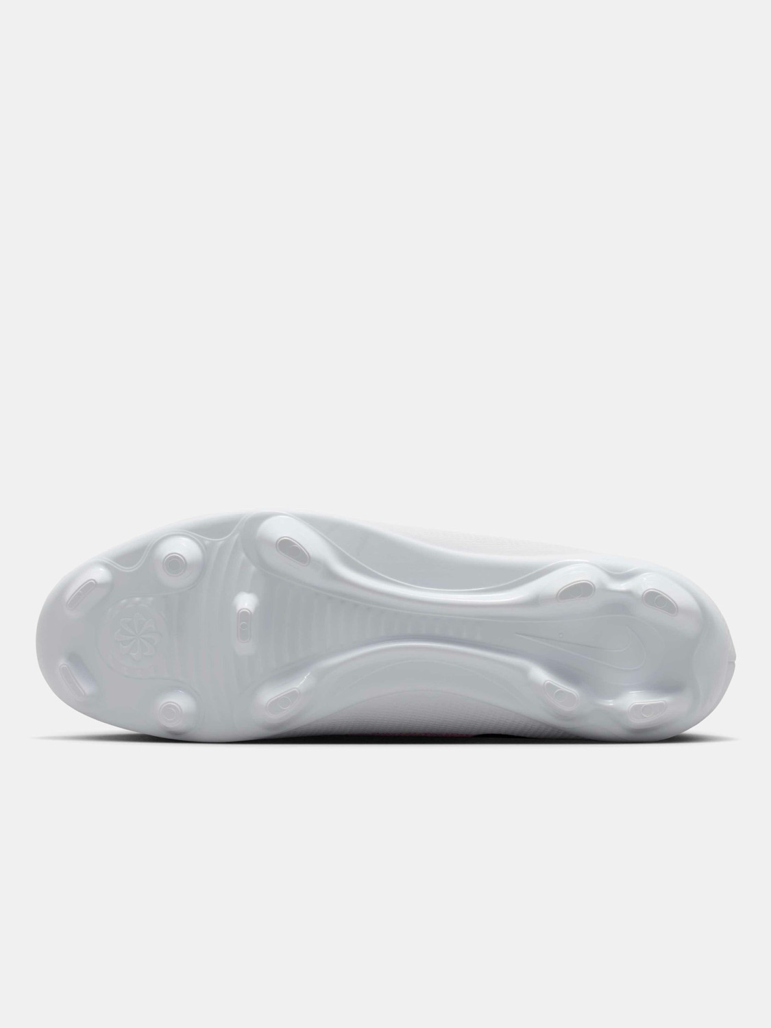 Image of NIKE Mercurial Vapor 17 Club Sneakers For Men