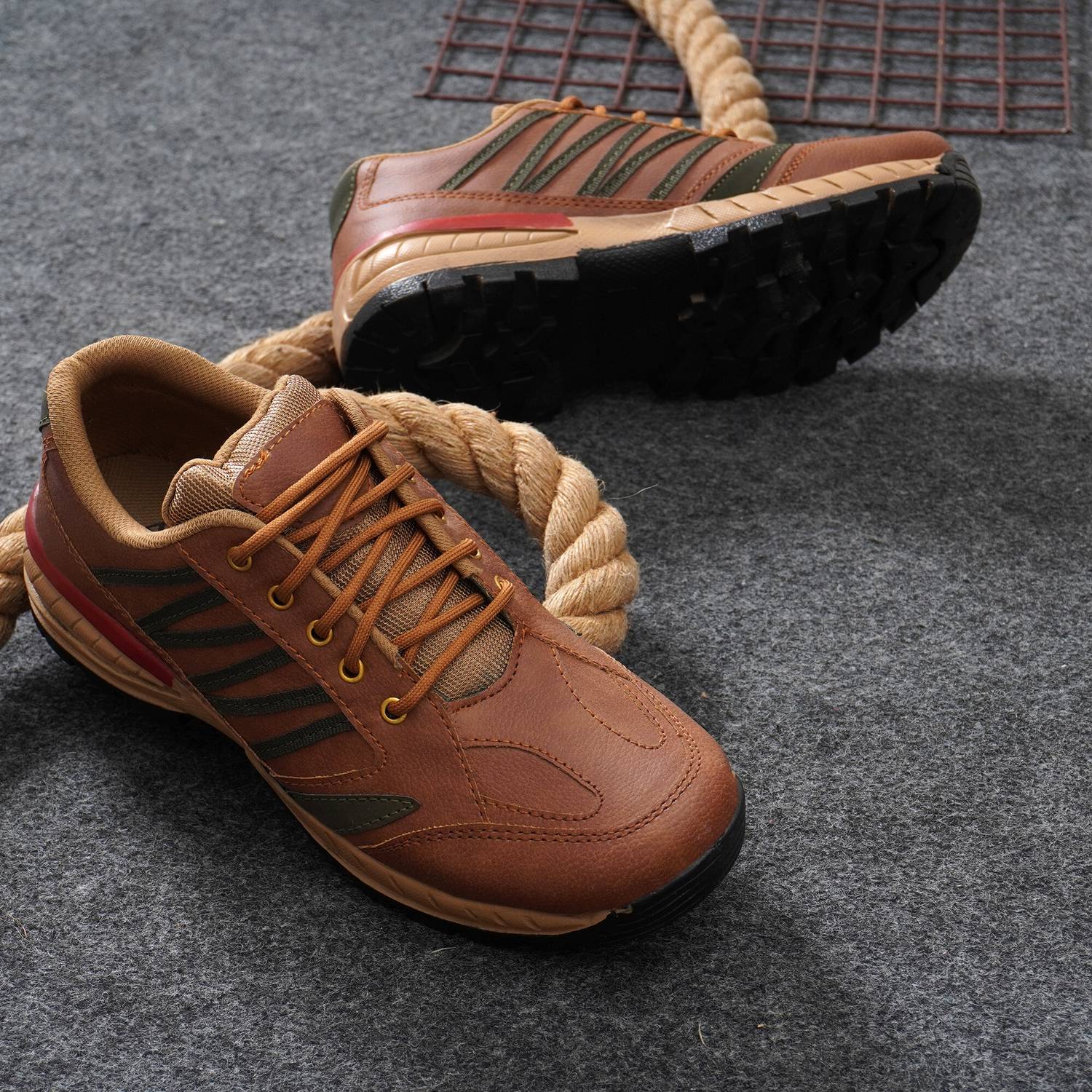 ARIWA Trendy Stylish outdoor Fashionable Hiking Treking sneaker sor men Outdoors For Men