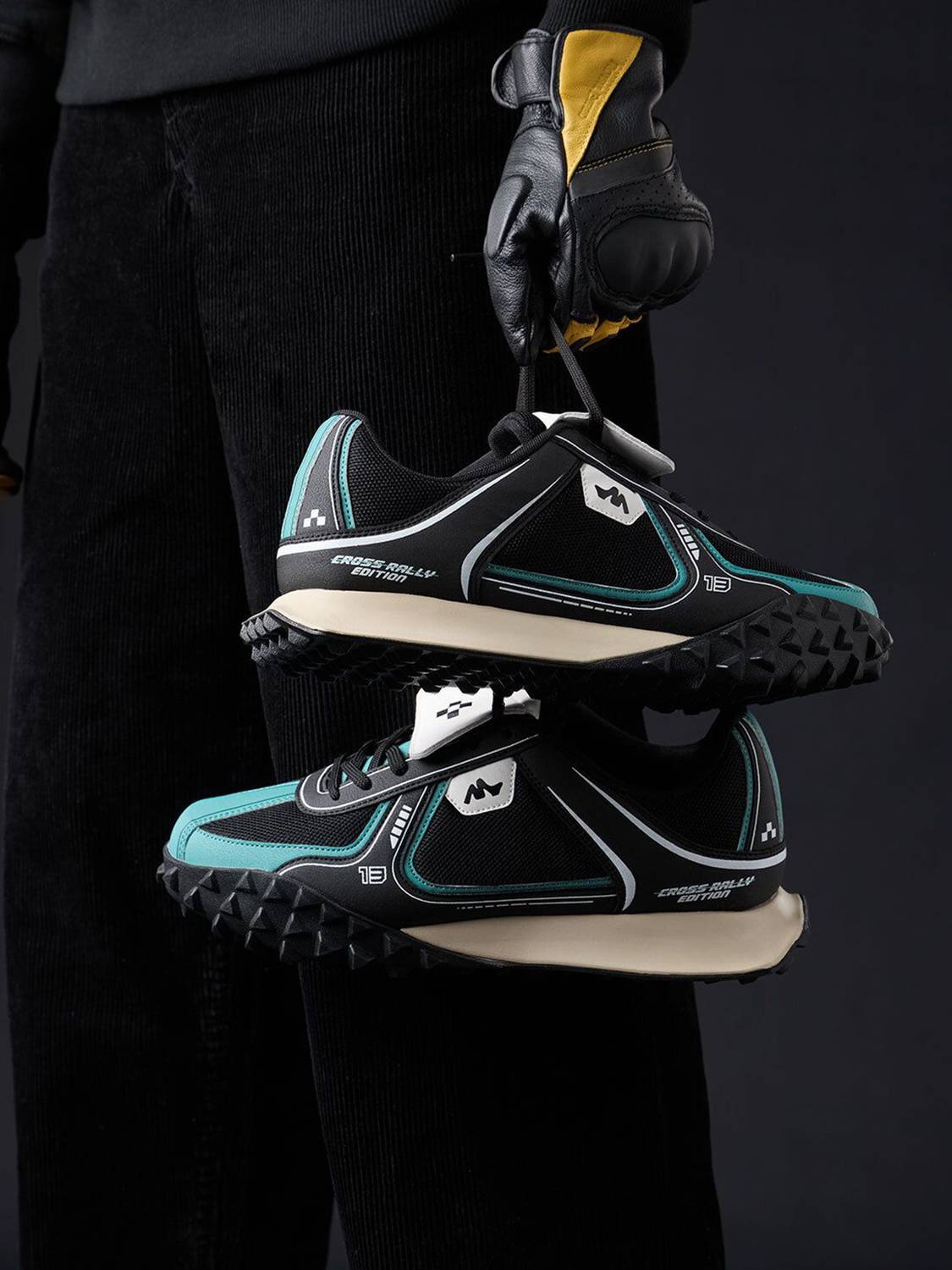 The Souled Store Men's Black Sneakers - Image 5