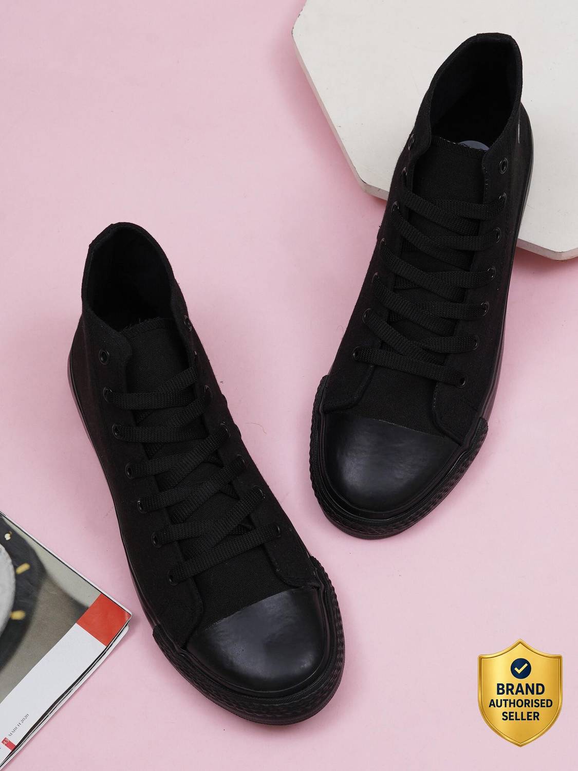 Roadster Canvas Shoes For Men Black - Image 1