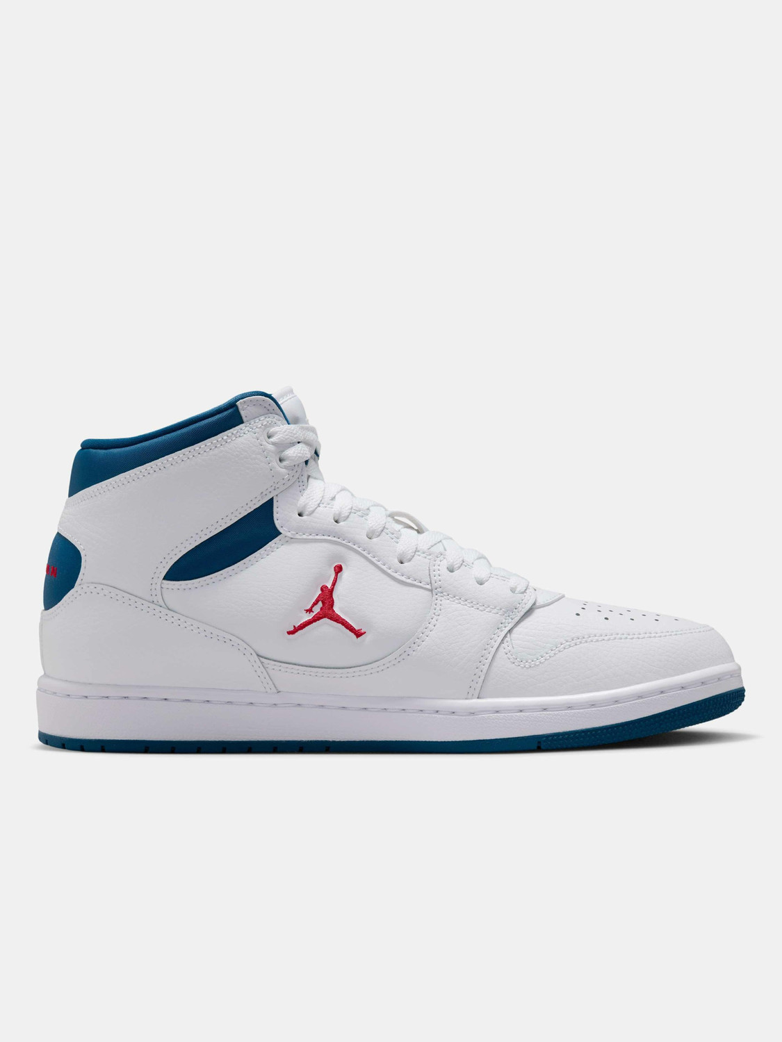 Image of NIKE Jordan Court Connect Mid Sneakers For Men