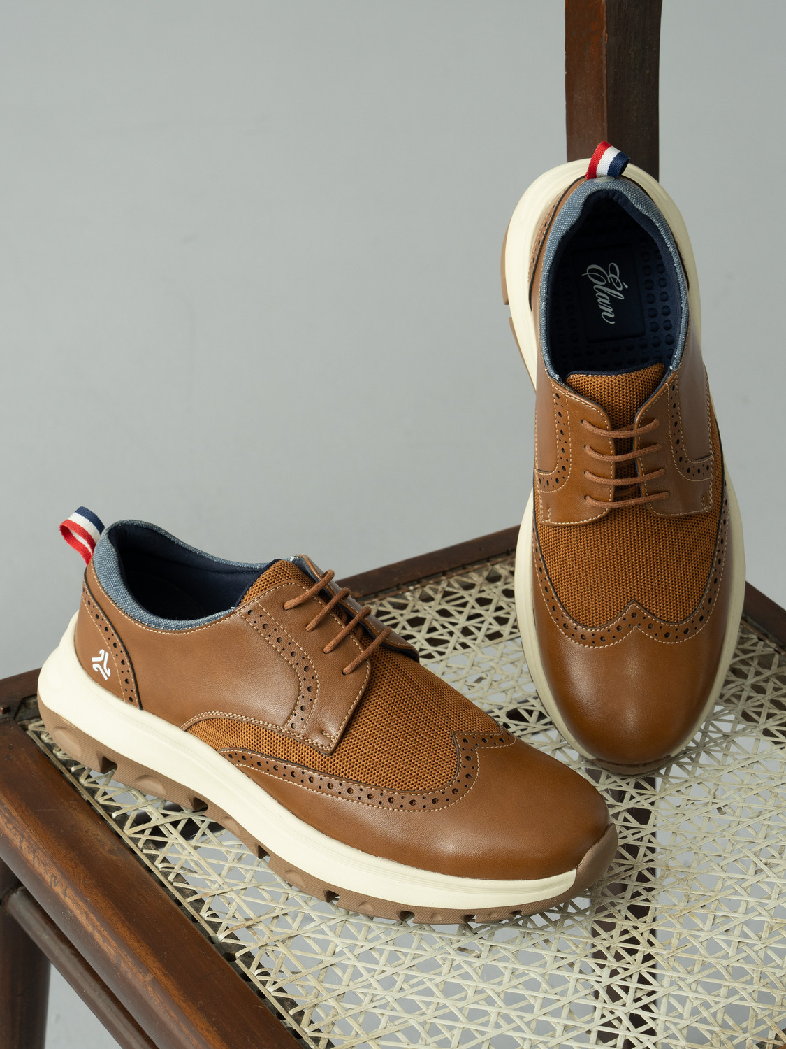 Image of CAMPUS ELAN-21 Sneakers For Men