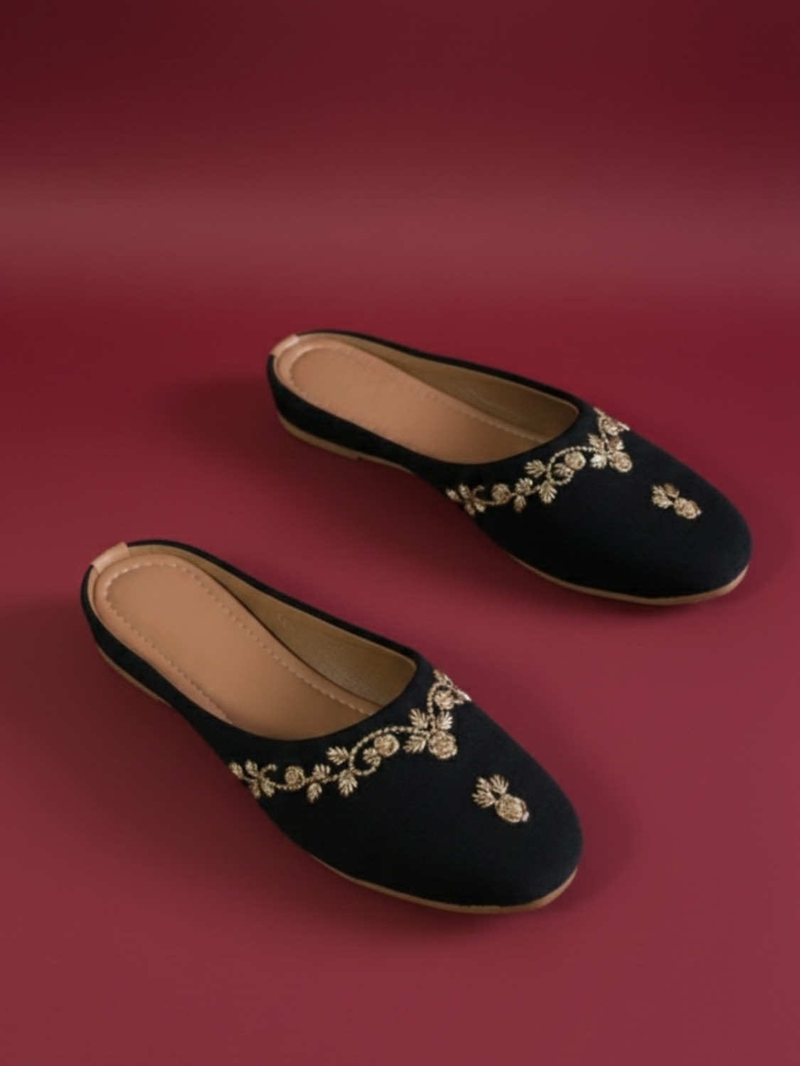 Image of The Princess Creation Women Embellished Ethnic Mules flats Casuals For Women