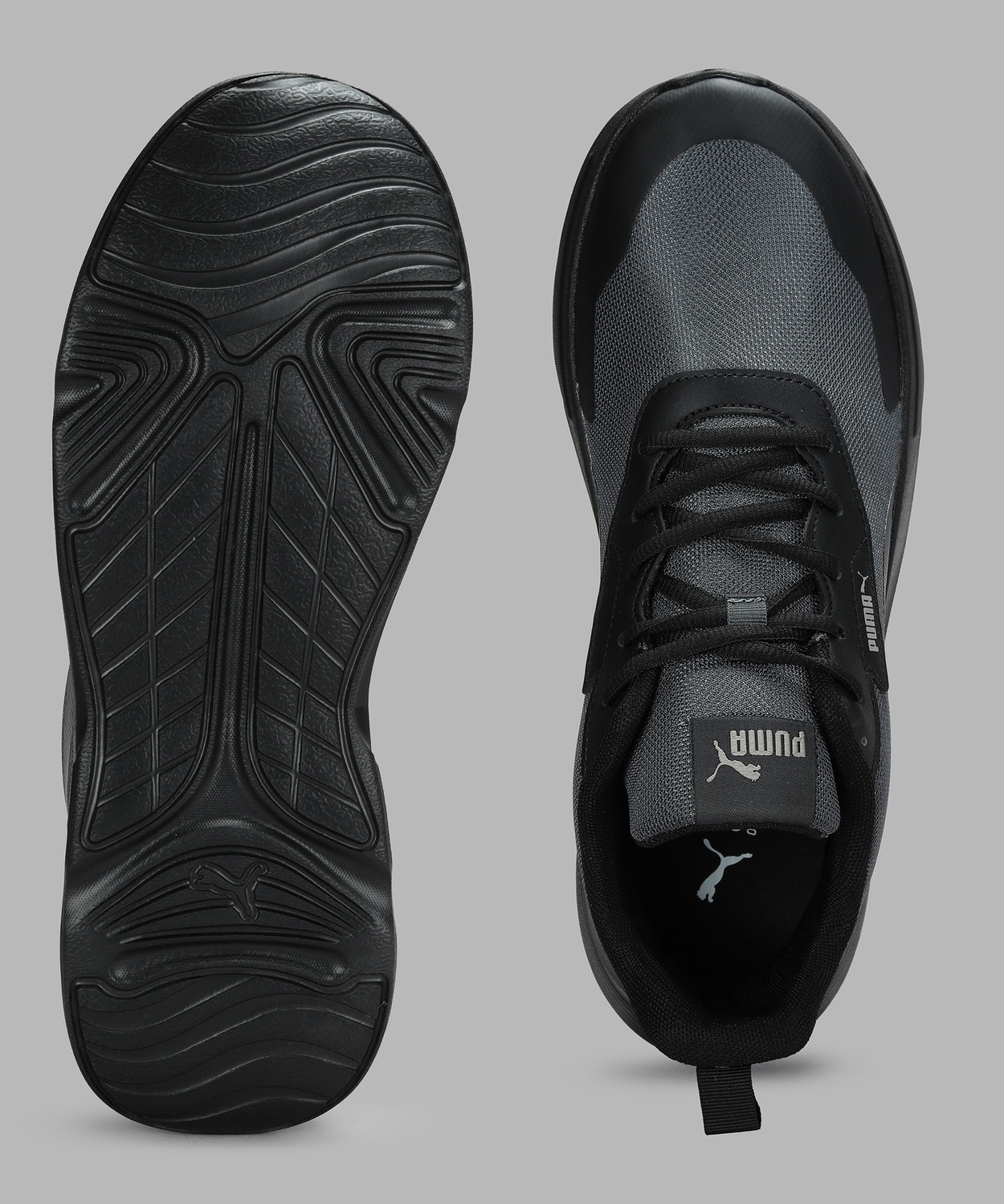 Image of PUMA Voltige V1 Sneakers For Men