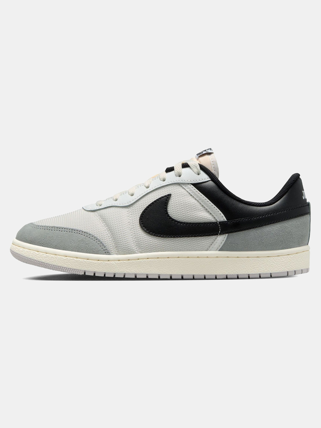 Image of NIKE AIR JORDAN SKYLINE LOW Sneakers For Men