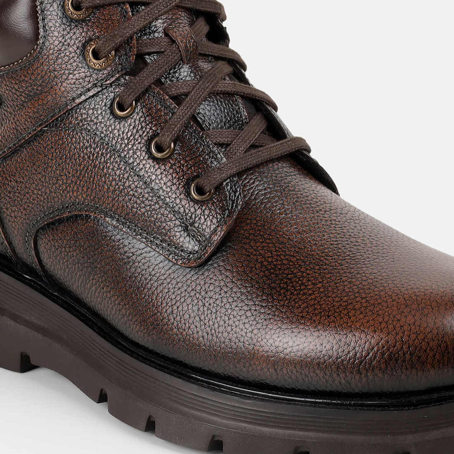 Image of MOCHI Boots For Men