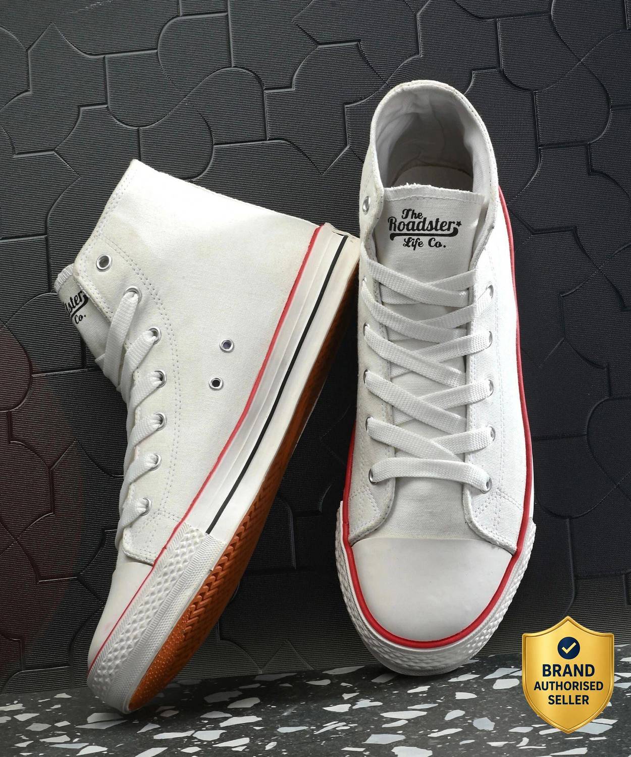 Roadster Men White Colourblocked Casual Sneakers