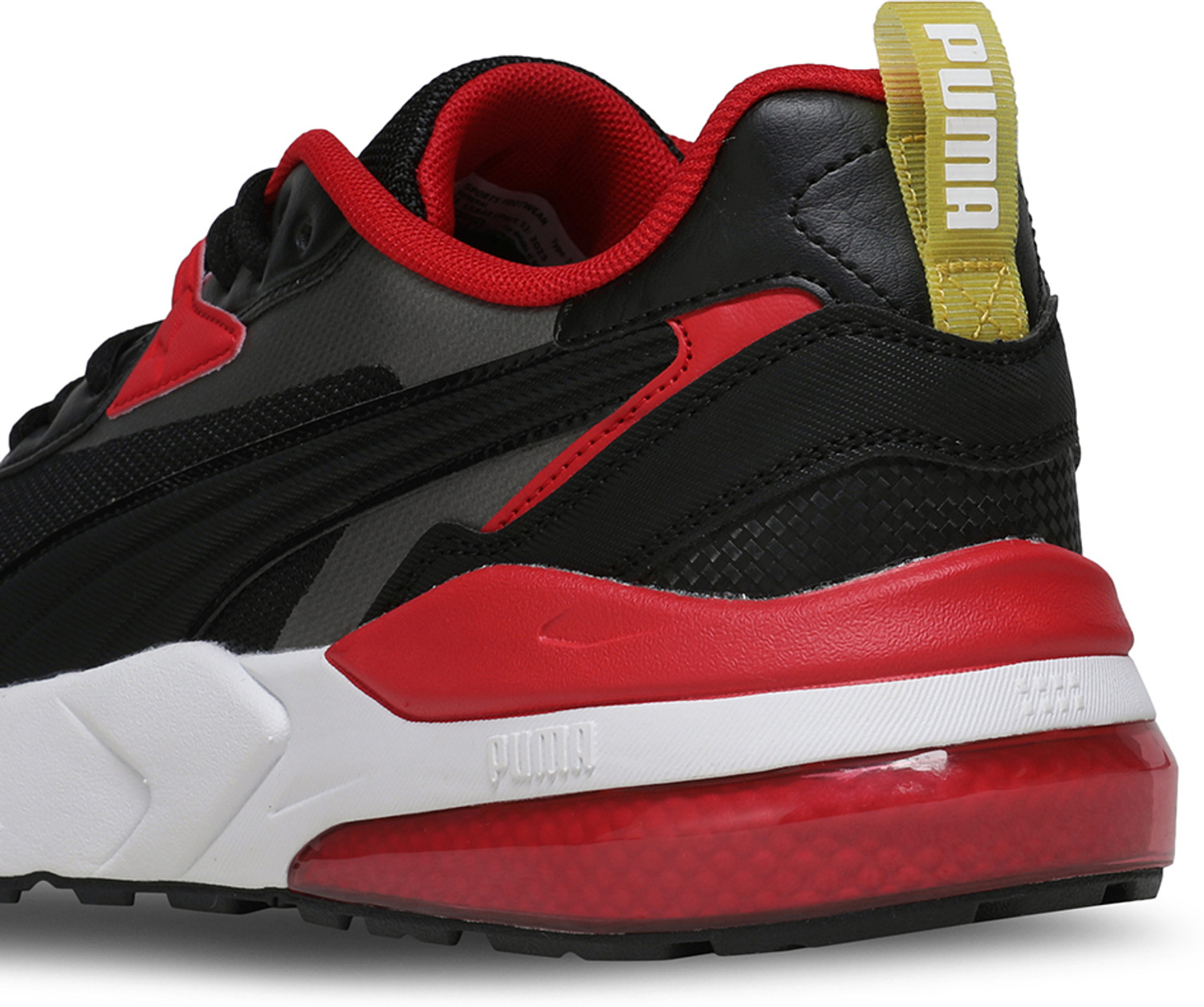 Image of PUMA Ferrari VIS2K IN Sneakers For Men (Black, 7)
