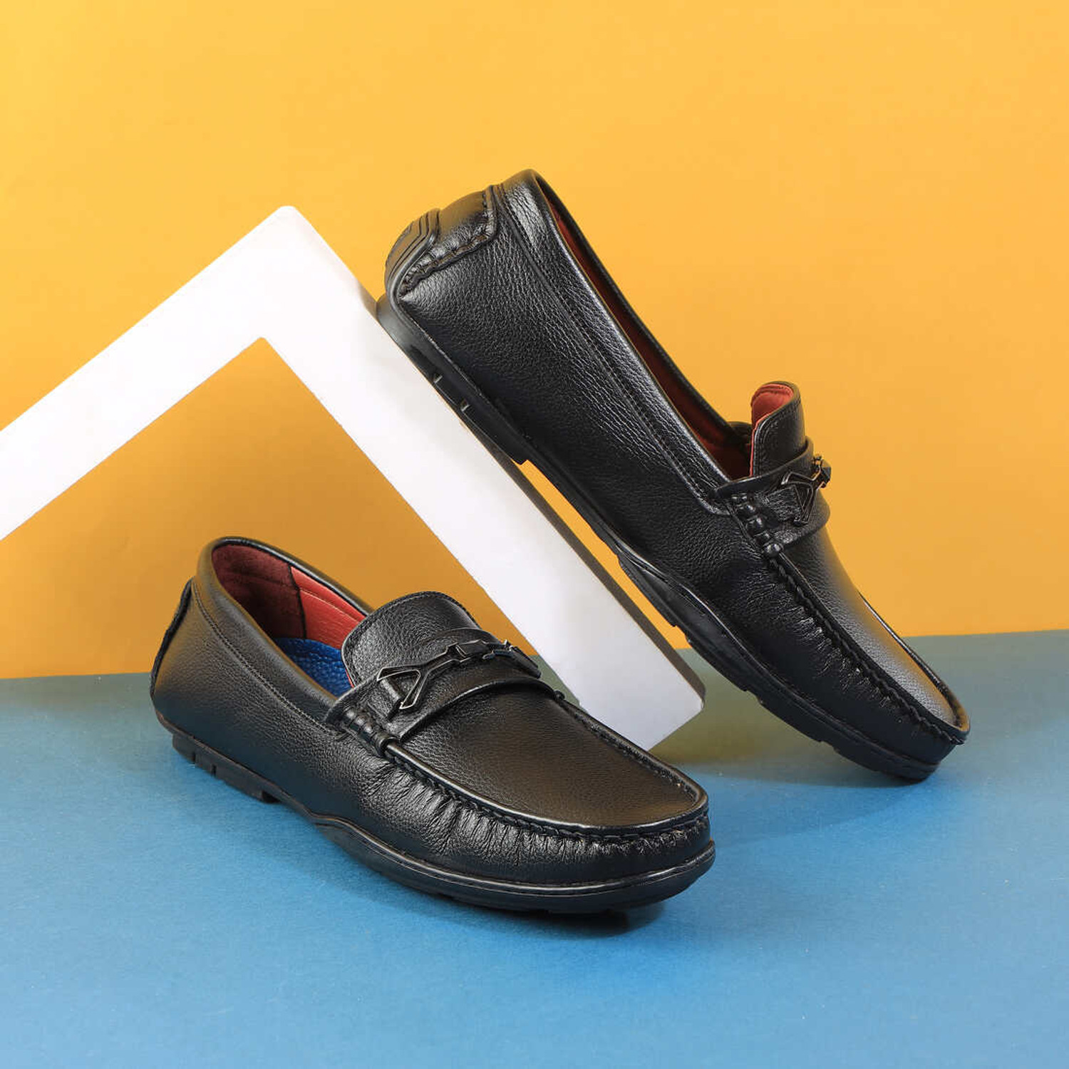 Image of MOCHI 71-236 Driving Shoes For Men