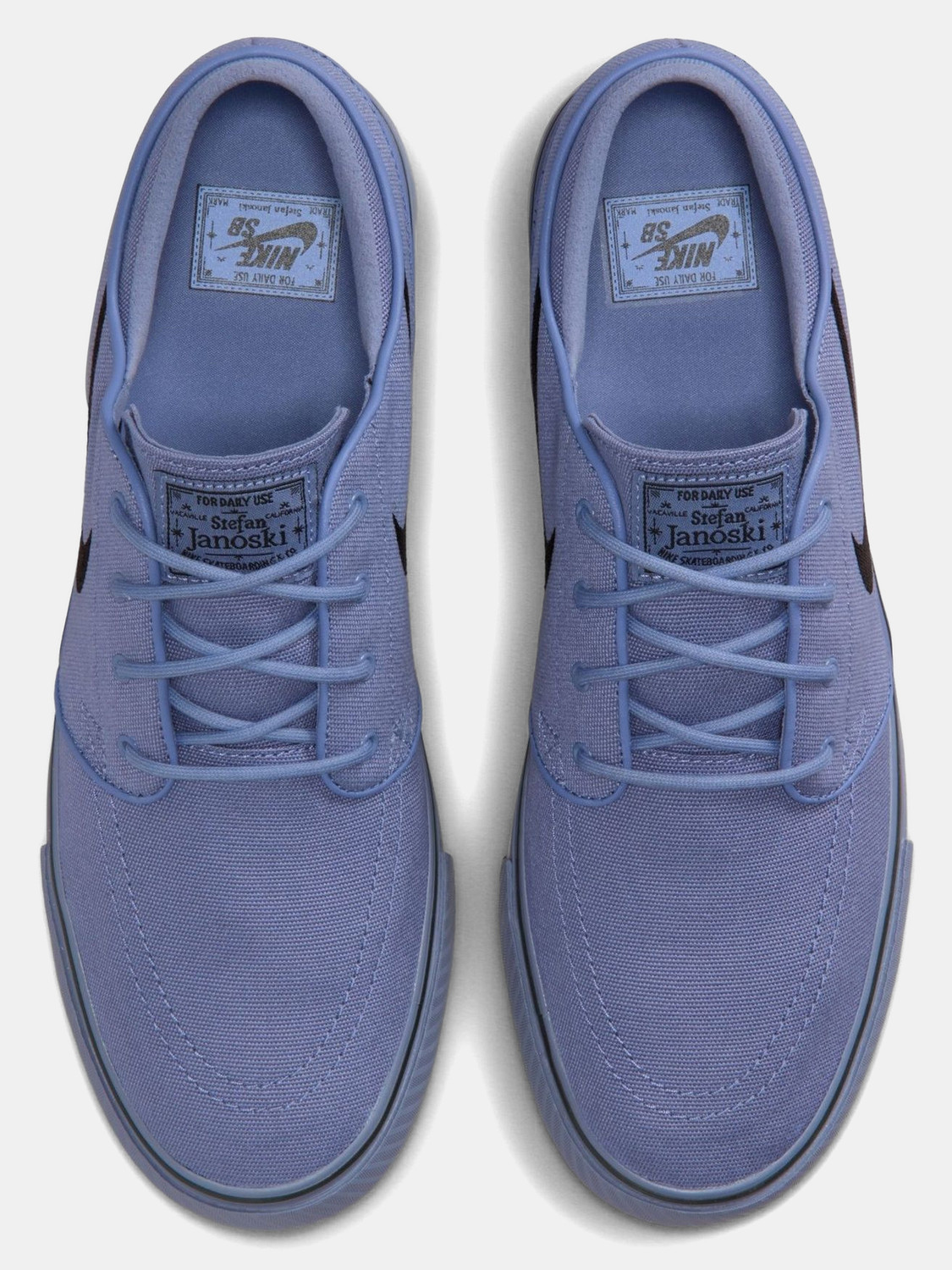 Image of NIKE SB ZOOM JANOSKI OG+ CNVS Sneakers For Men
